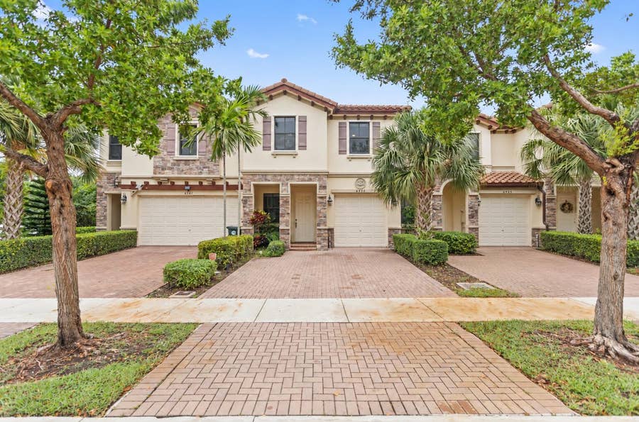 Property photo for 6943 Broadland Way, Coconut Creek, FL