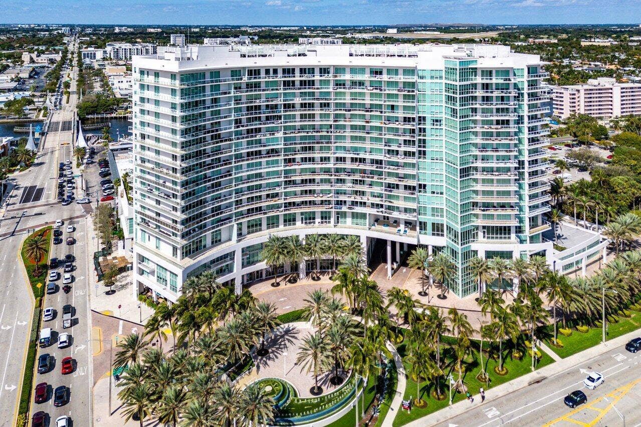 1 N Ocean Boulevard