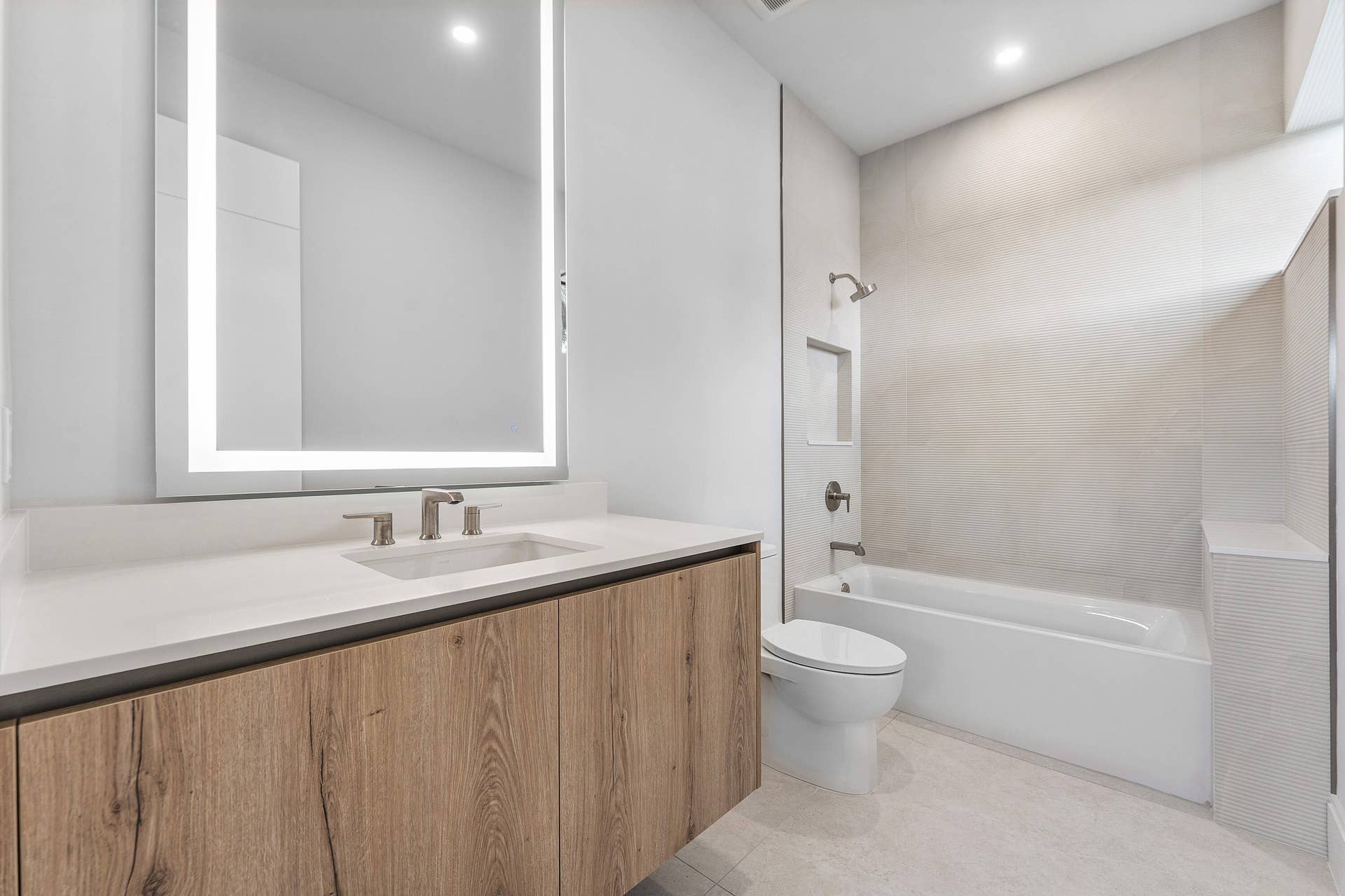309 SE 6th Street, Delray Beach, FL 33483 033-309Southeast6thStreet-DelrayBeach-FL