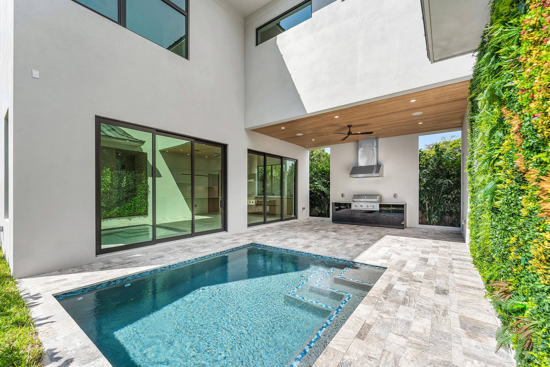 309 SE 6th Street, Delray Beach, FL 33483 049-309Southeast6thStreet-DelrayBeach-FL