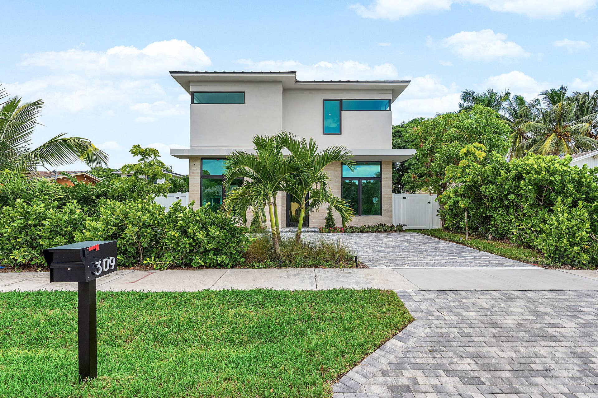 309 SE 6th Street, Delray Beach, FL 33483 001-309Southeast6thStreet-DelrayBeach-FL