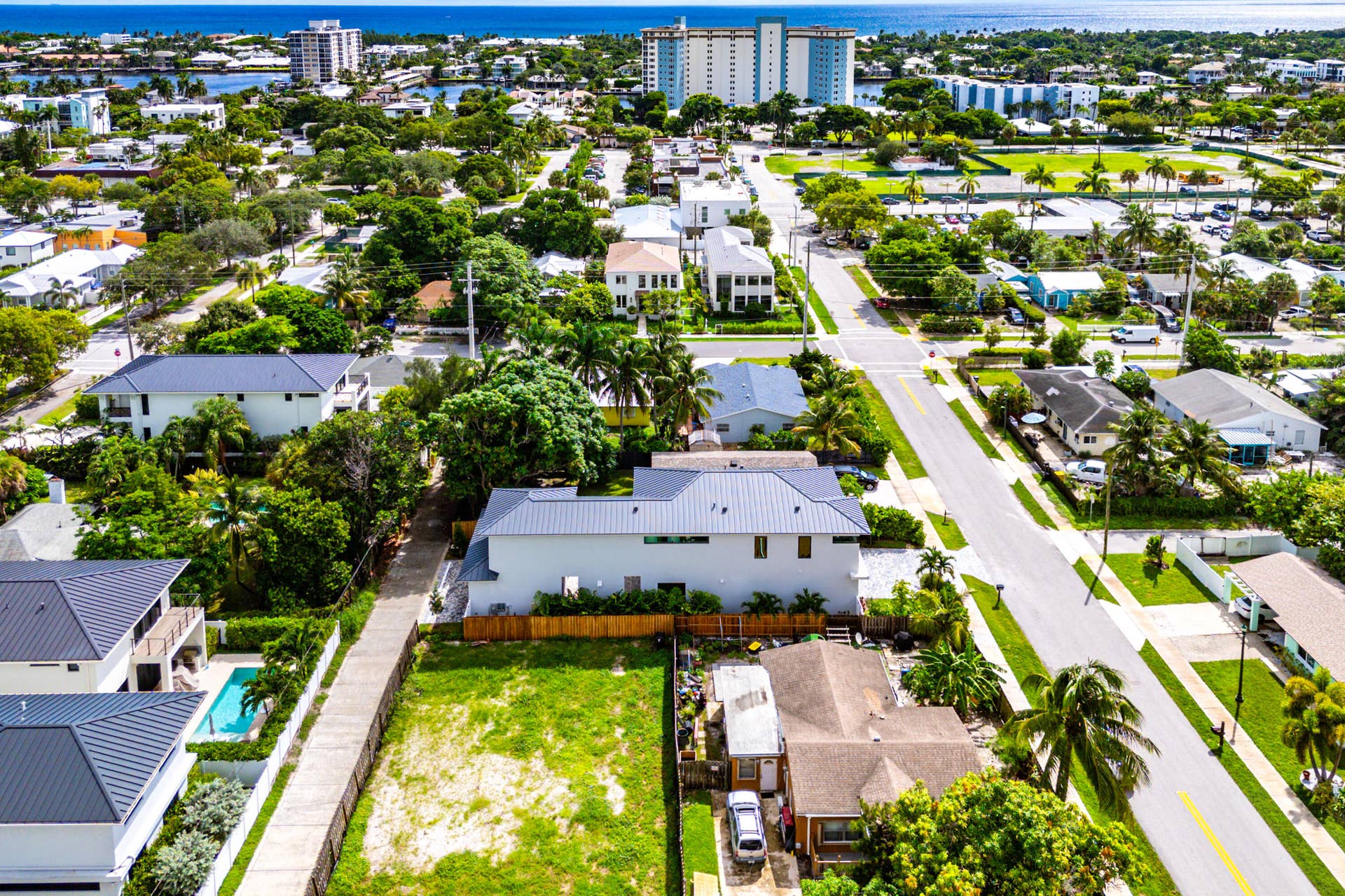 309 SE 6th Street, Delray Beach, FL 33483 071-309Southeast6thStreet-DelrayBeach-FL
