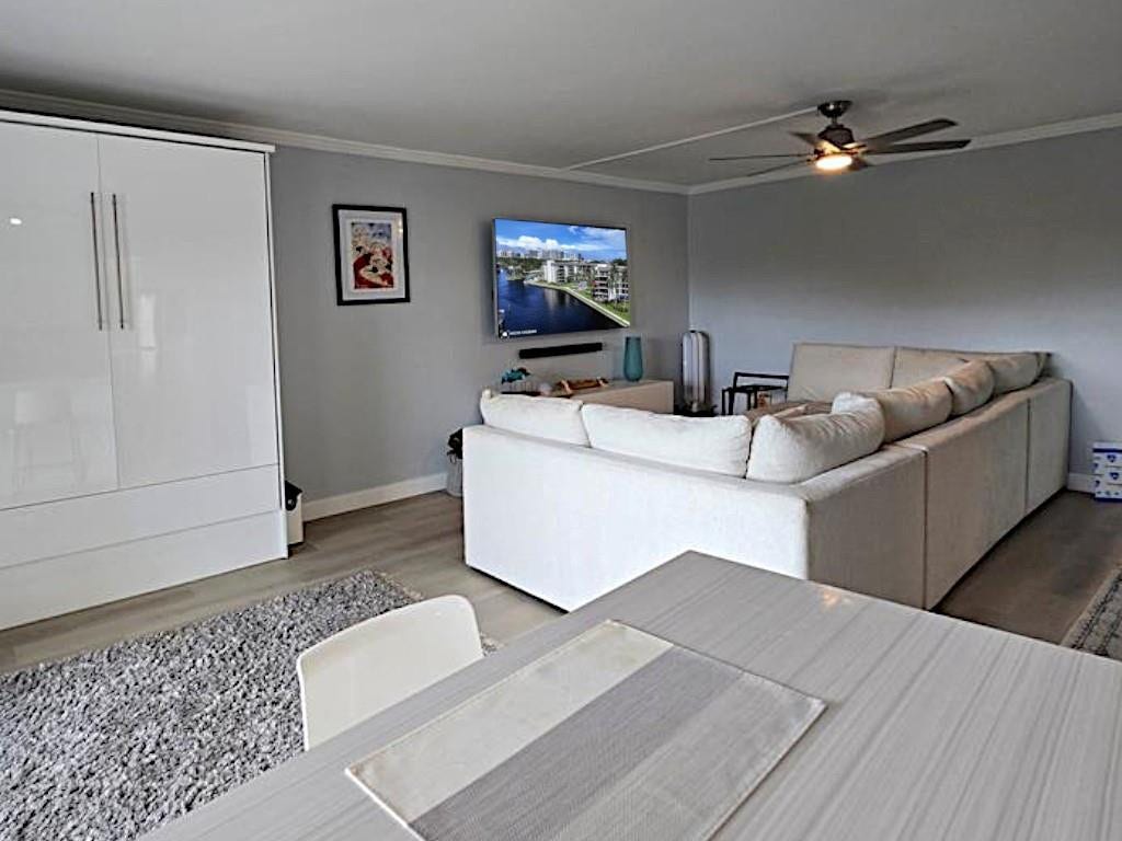 900 RIVER REACH Drive, #517, Fort Lauderdale, FL 33315 Queen Size Murphy Bed with shelving and lighting.
