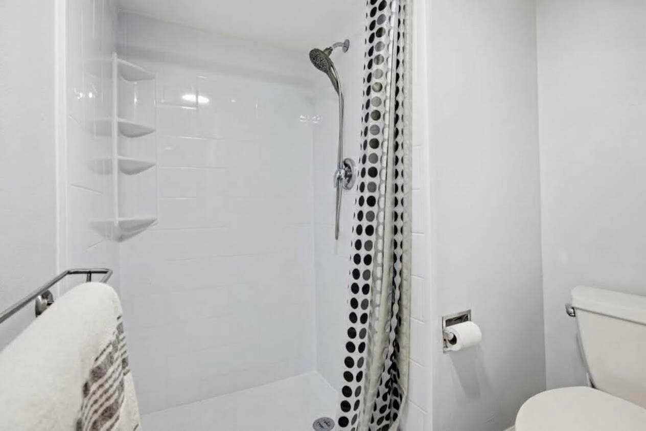 900 RIVER REACH Drive, #517, Fort Lauderdale, FL 33315 25-IMG_9413