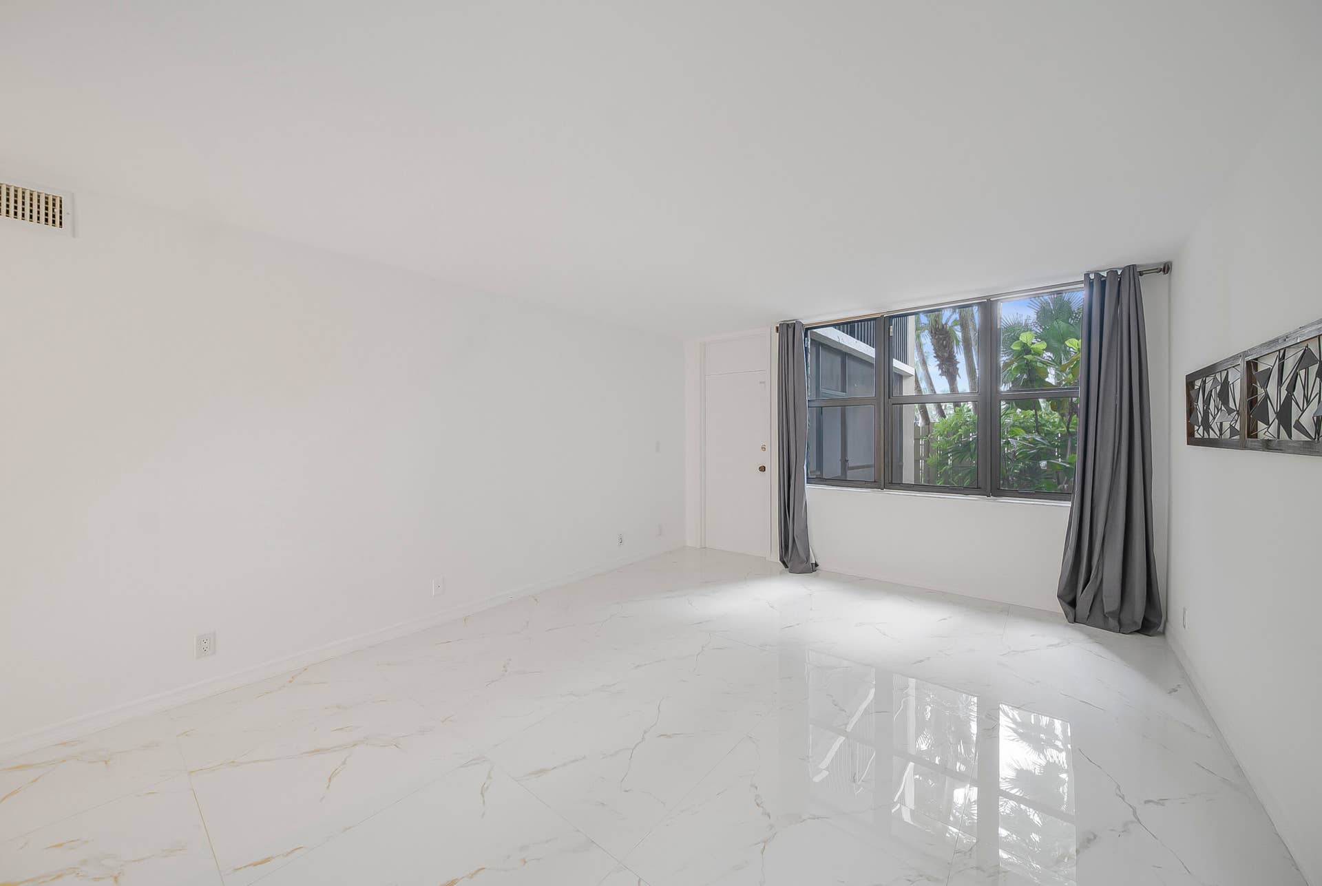 16300 Golf Club Road, #114, Weston, FL 33326 Master Bedroom