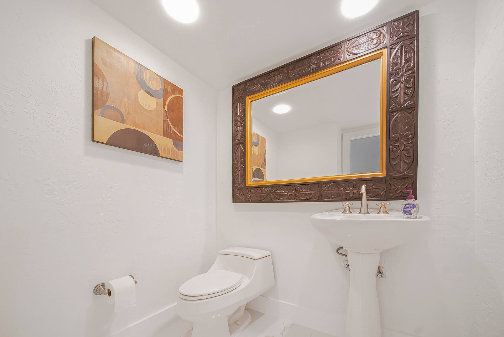 16300 Golf Club Road, #114, Weston, FL 33326 Powder Room