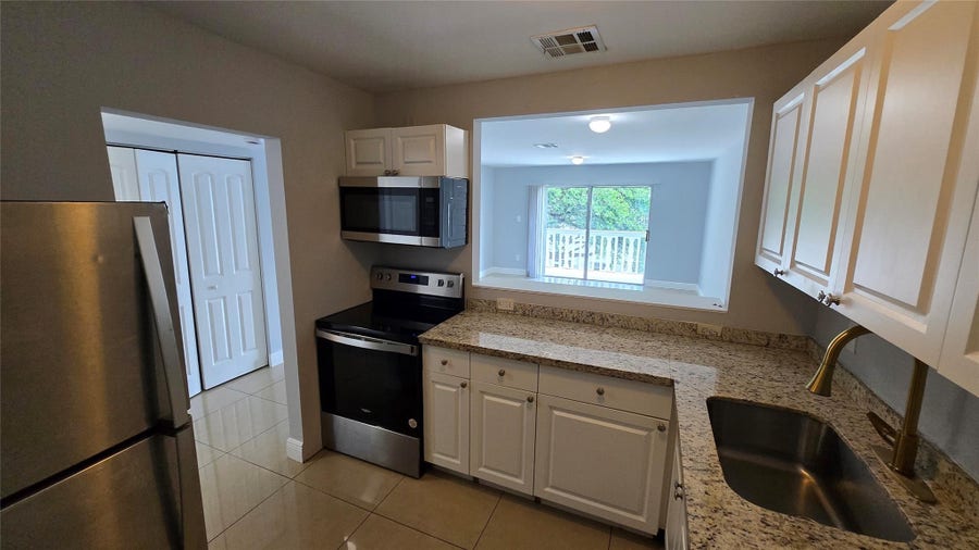 Property photo for 15201 NE 6TH Avenue, #C307, Miami, FL