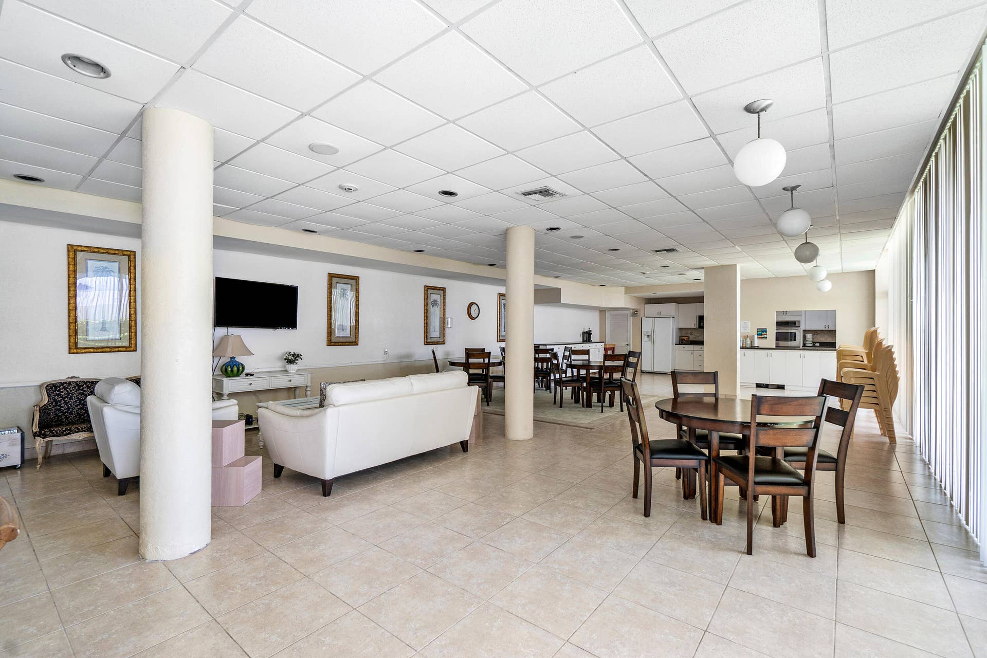 3570 S OCEAN Boulevard, #609, South Palm Beach, South Palm Beach, FL 33480 Clubhouse