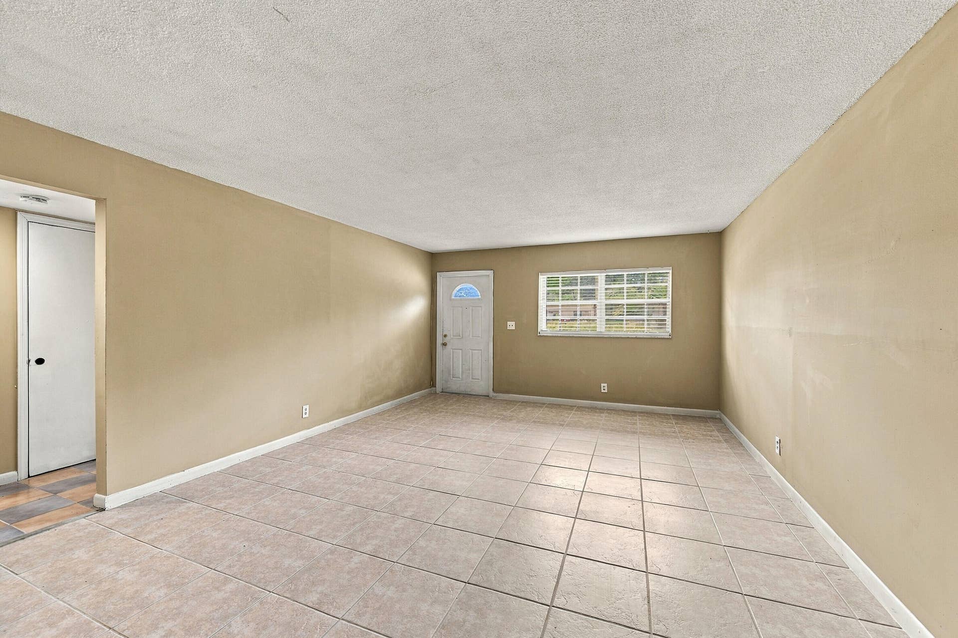 4106 RIVERSIDE Drive, #1 - #2, Coral Springs, FL 33065 22_dsc_5695