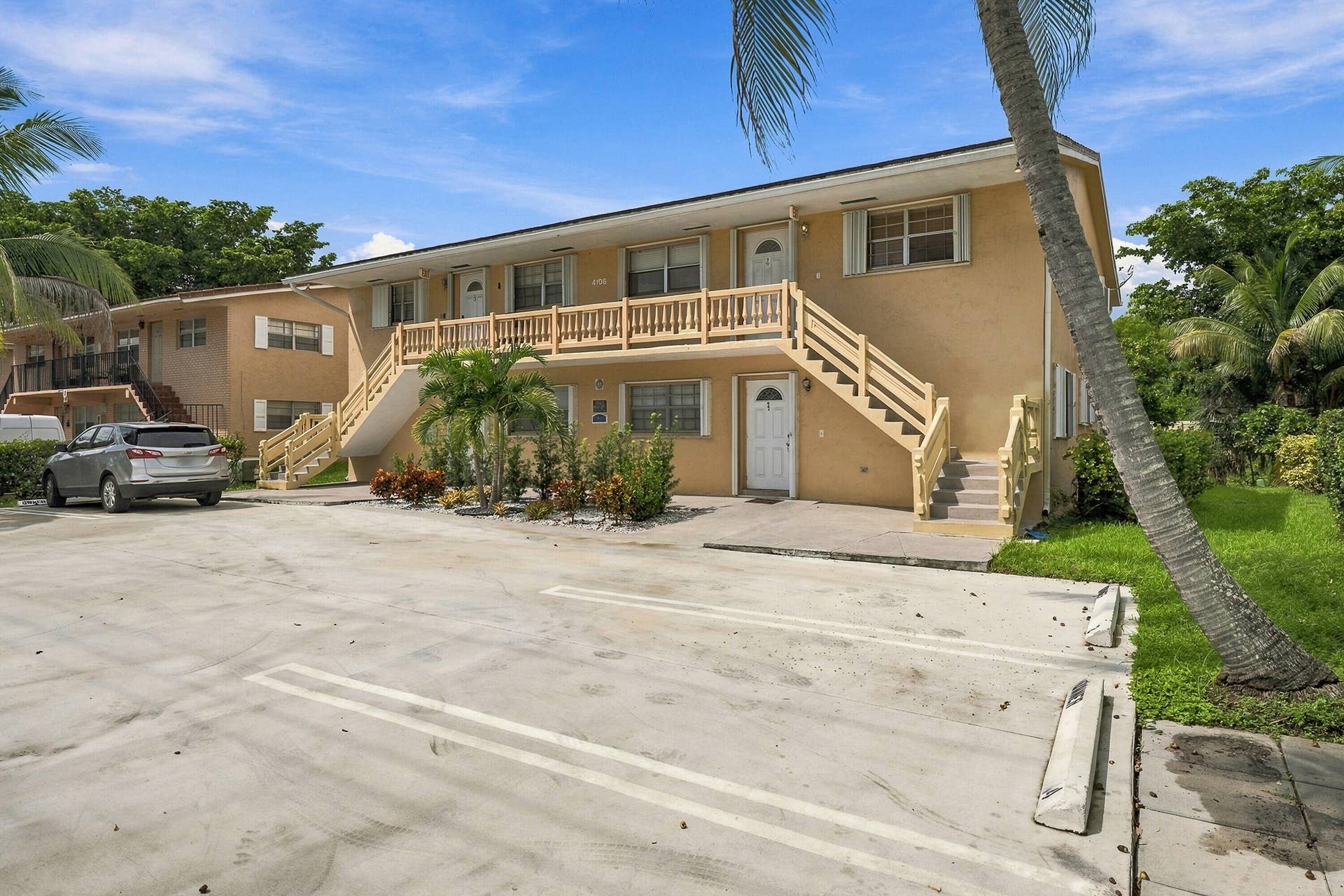 4106 RIVERSIDE Drive, #1 - #2, Coral Springs, FL 33065 04_dsc_5561
