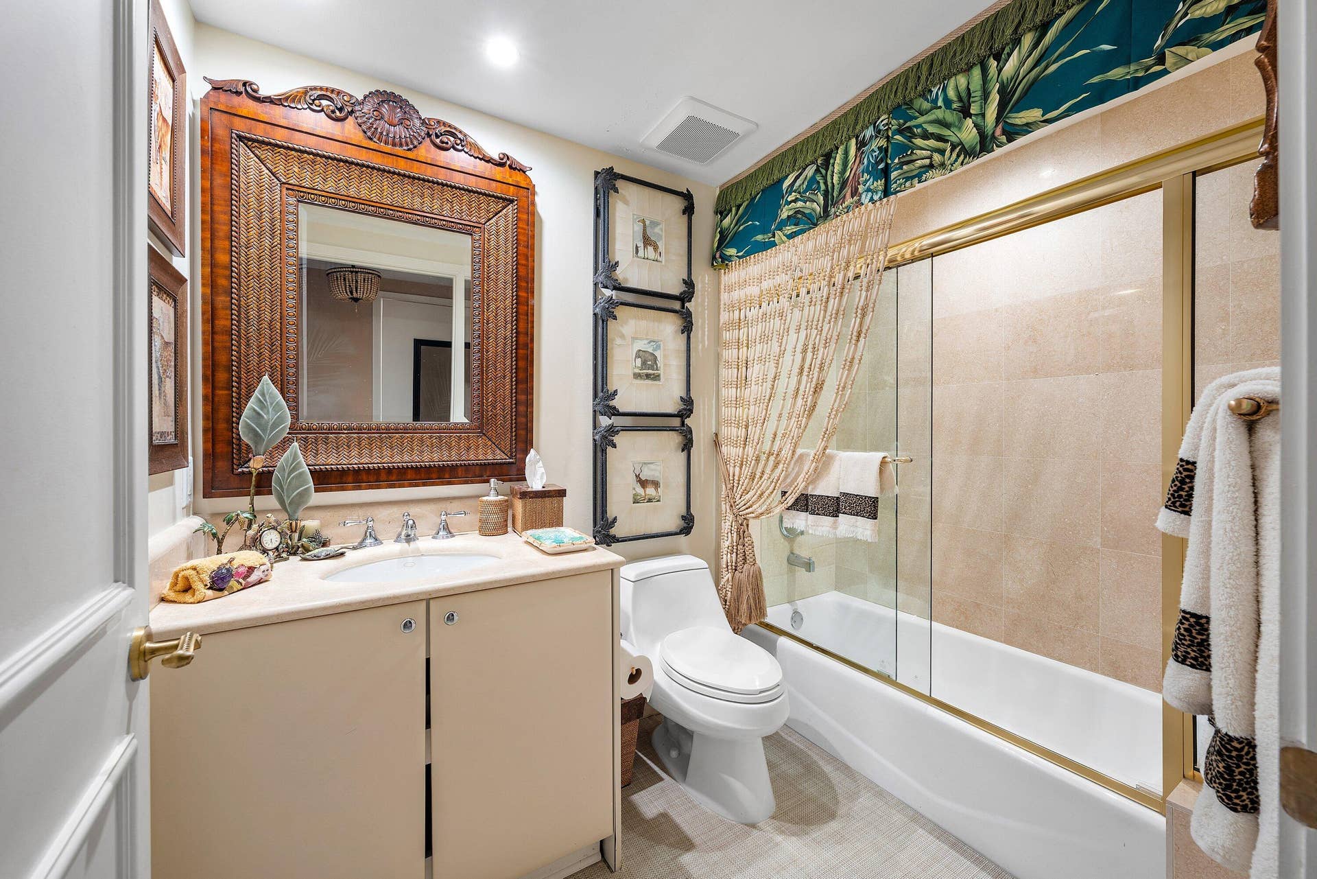 2100 N Ocean Boulevard, #19A, Fort Lauderdale, FL 33305 032-2100NorthOceanBoulevard-19A-FortLaud