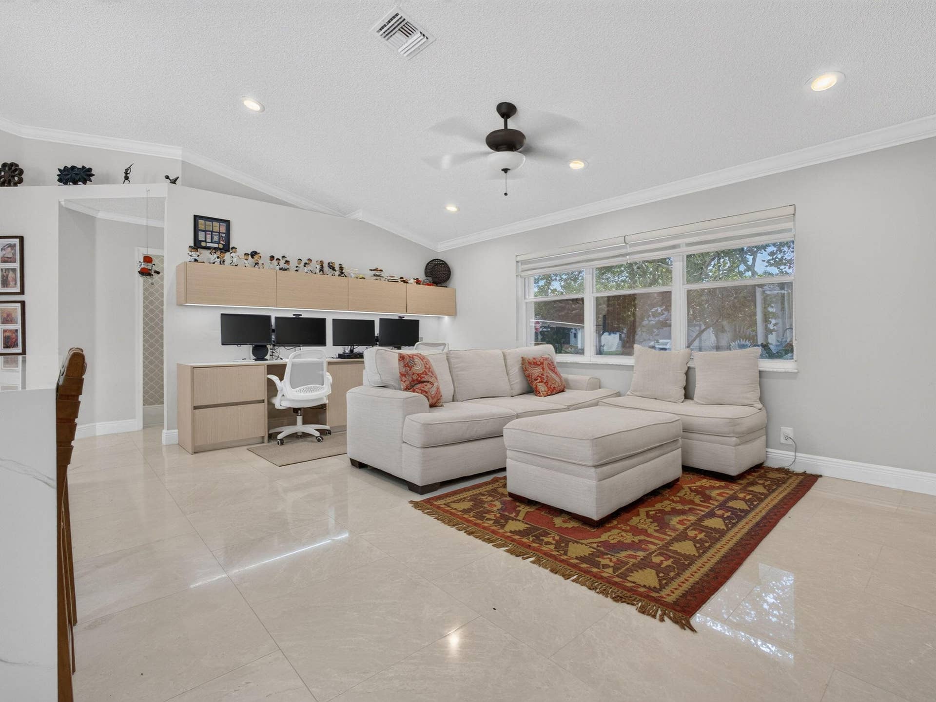 832 WATERVIEW Drive, Weston, FL 33326 925A9509