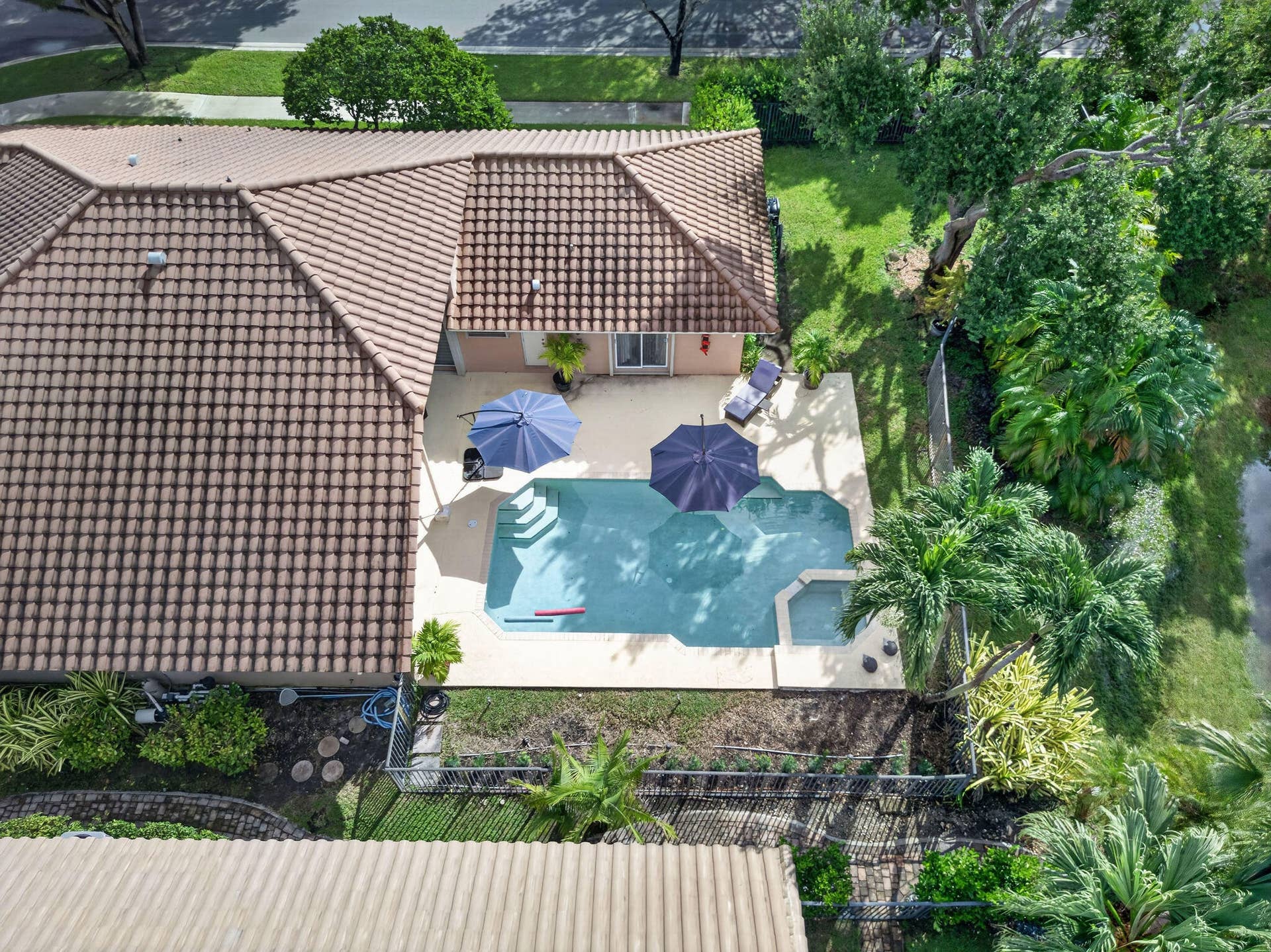 832 WATERVIEW Drive, Weston, FL 33326 DJI_0716