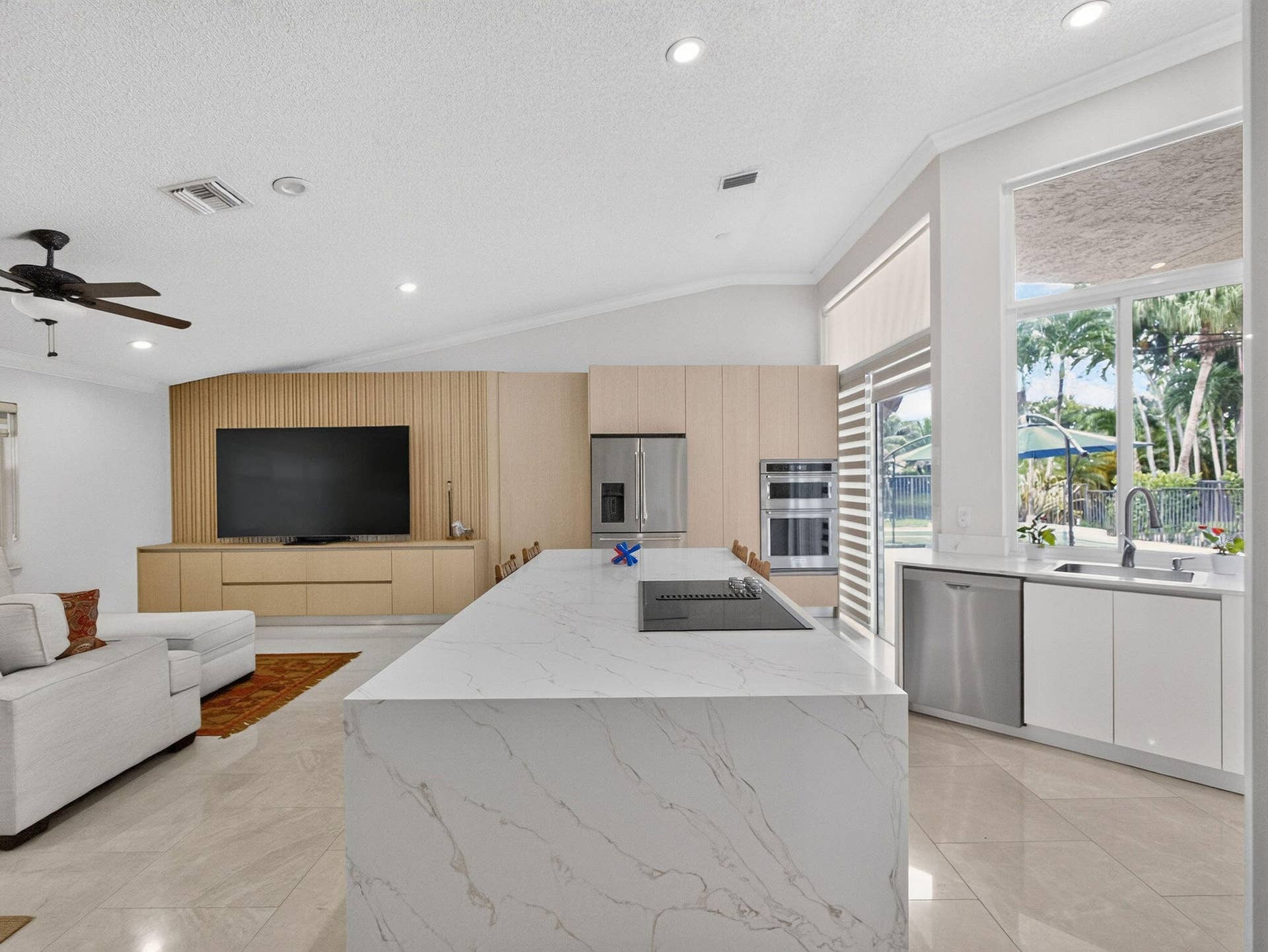 832 WATERVIEW Drive, Weston, FL 33326 925A9538
