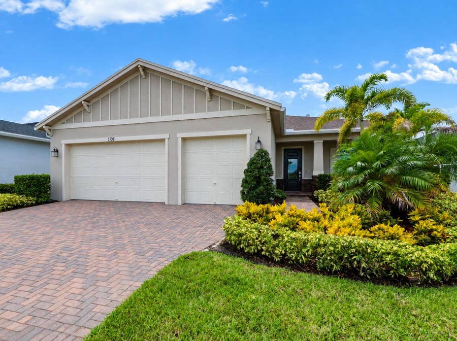 Property photo for 1108 SE WOODBINE Road, Port St Lucie, FL