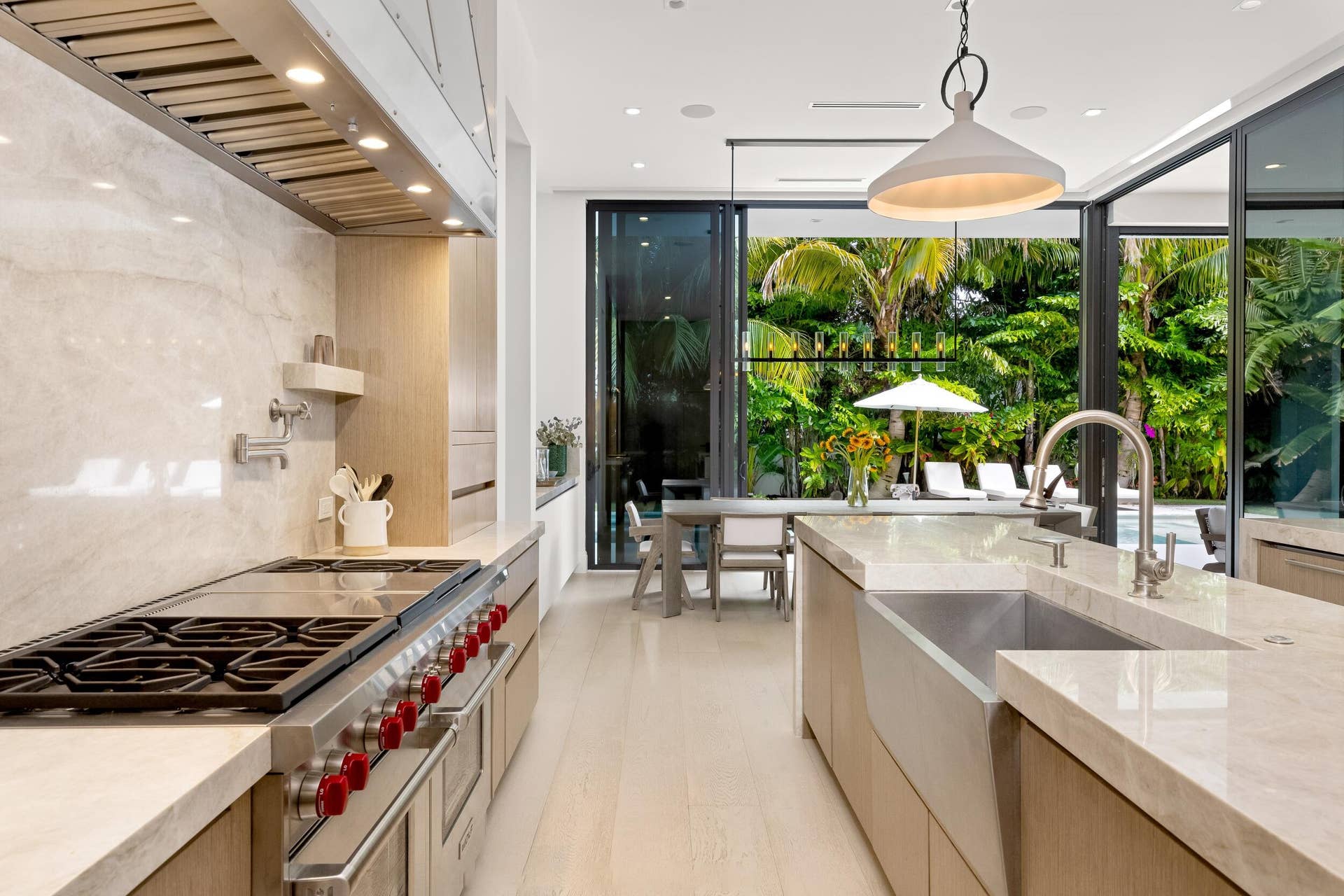 Kitchen 4