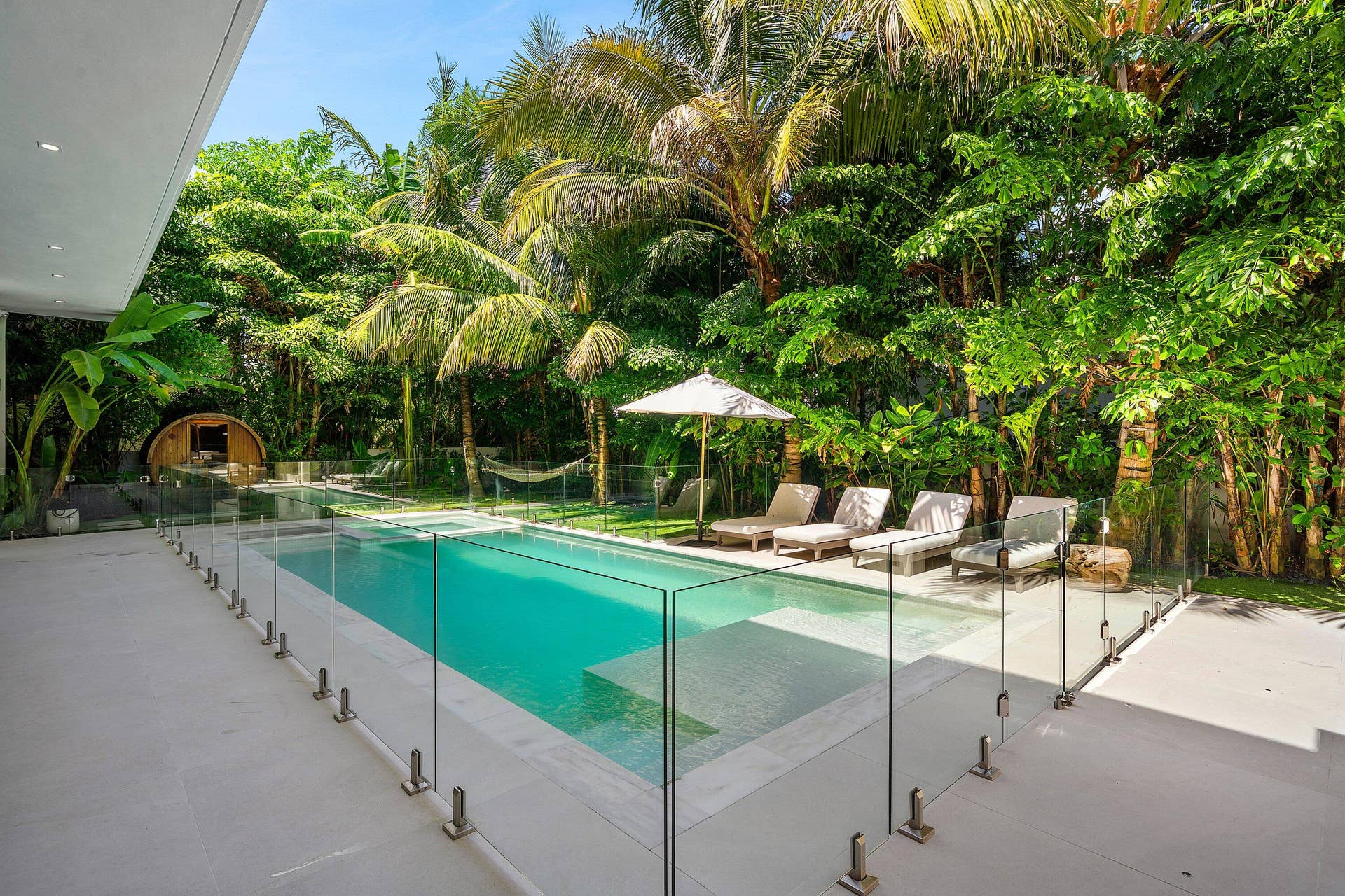 066-735WFernDrive-BocaRaton-FL-33432-SMA