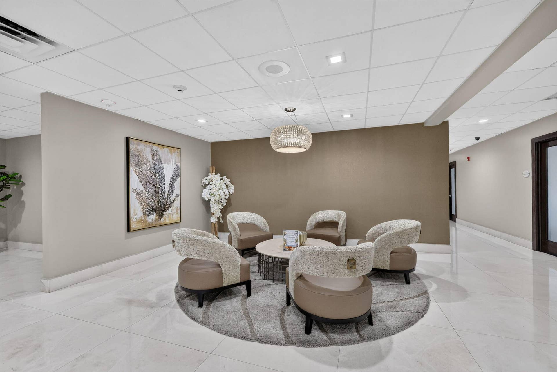 3500 GALT OCEAN Drive, #2703, Fort Lauderdale, FL 33308 Lobby