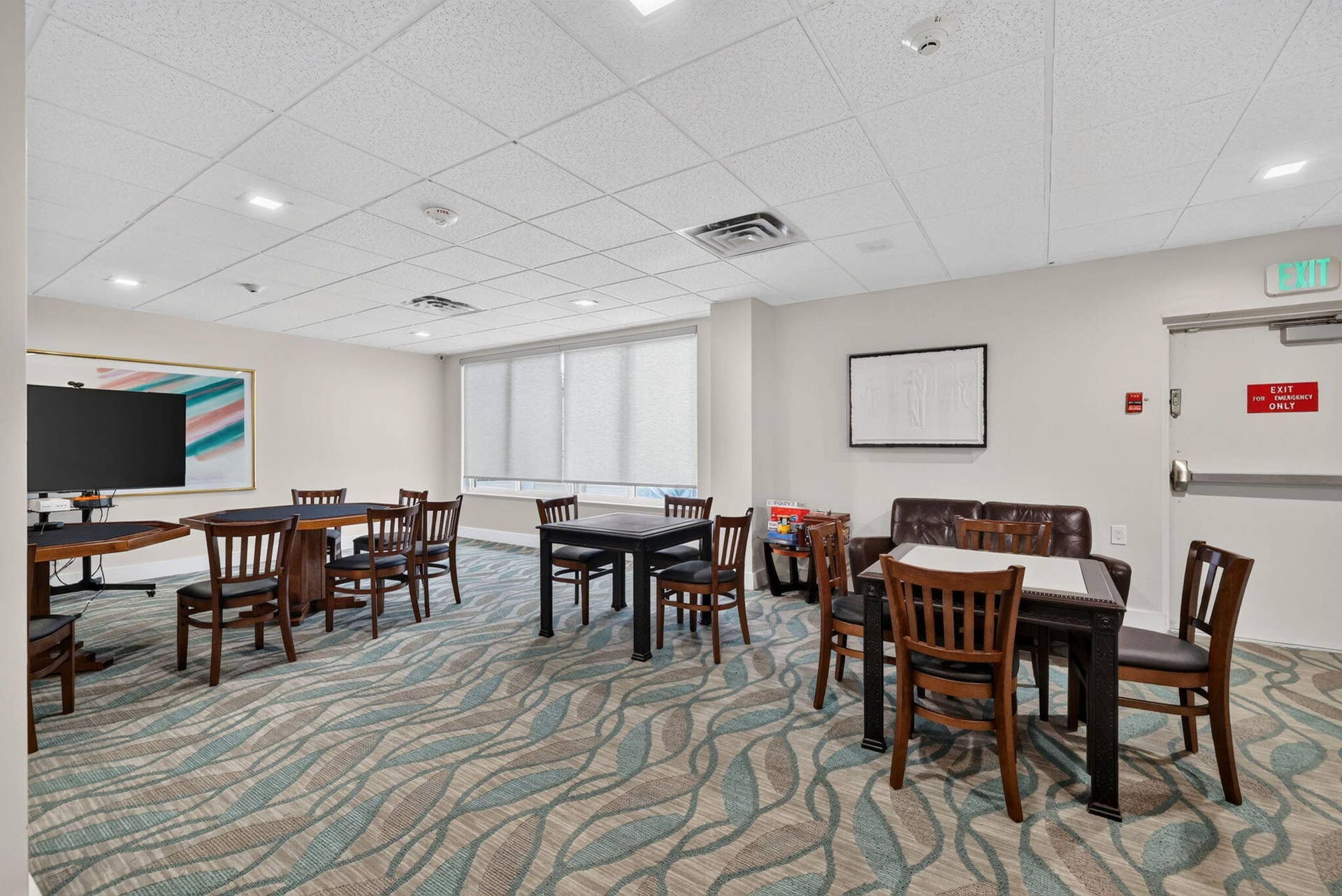 3500 GALT OCEAN Drive, #2703, Fort Lauderdale, FL 33308 Card room