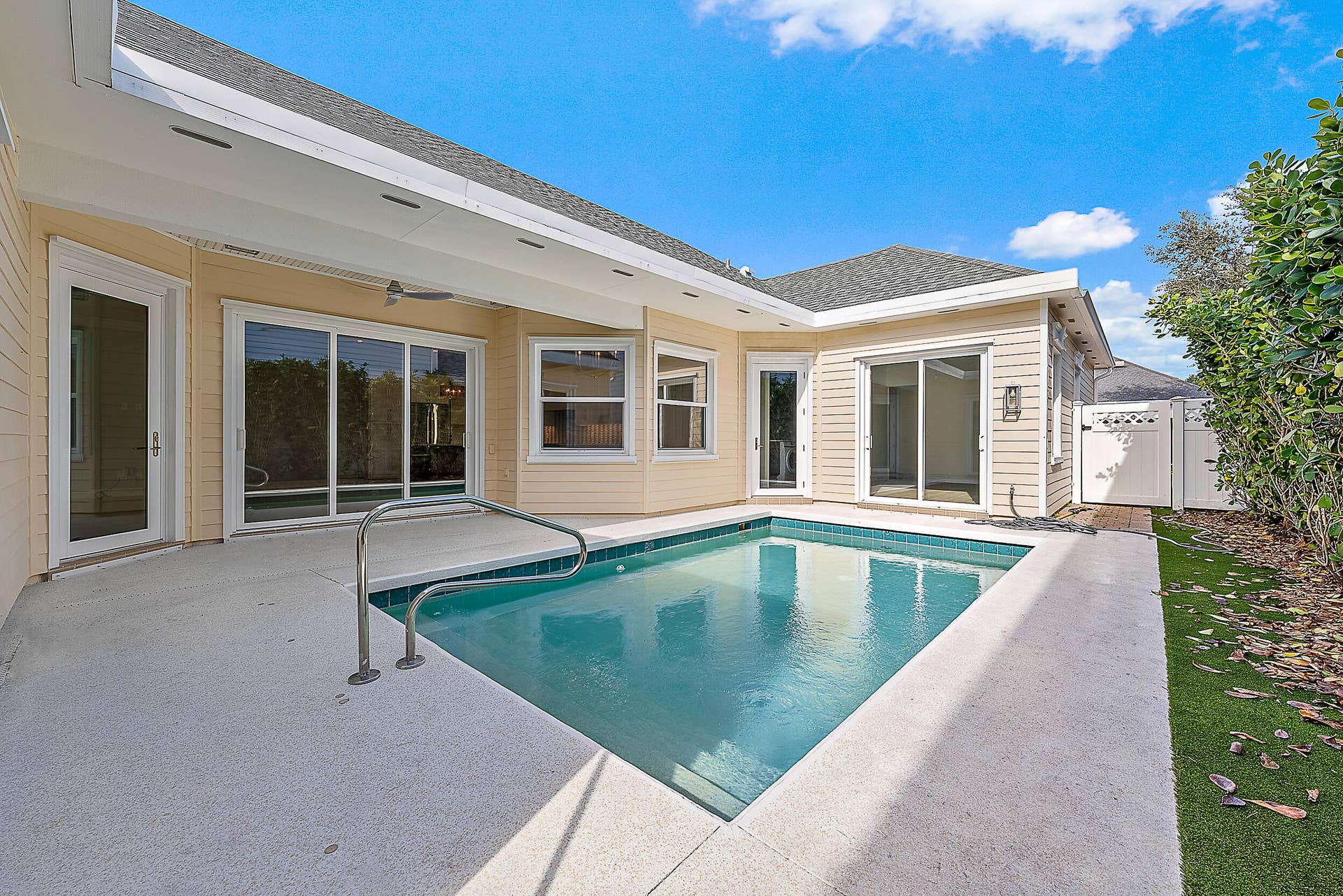 248 Honeysuckle Drive, Jupiter, FL 33458 Pool