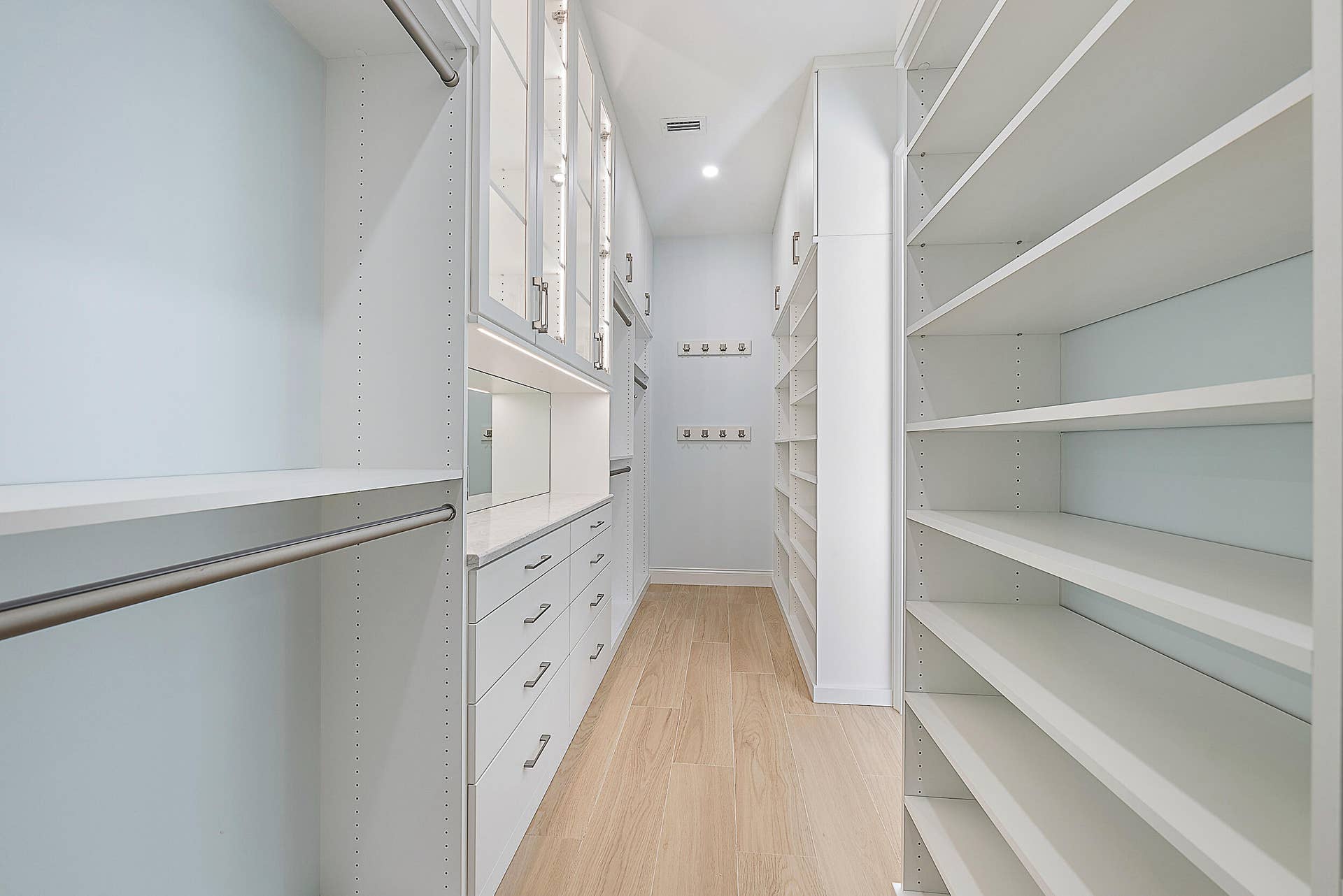 248 Honeysuckle Drive, Jupiter, FL 33458 Primary Closet