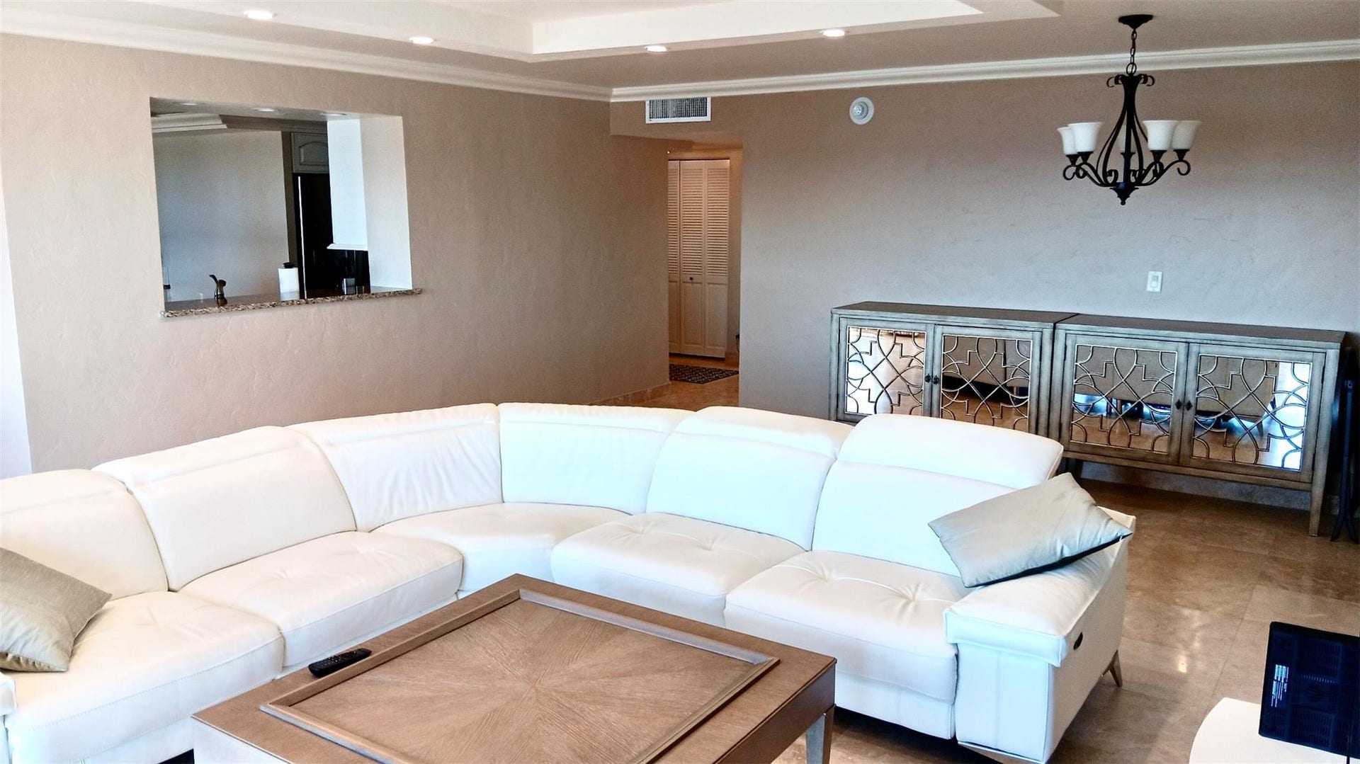 4900 N Ocean Boulevard, #819, Lauderdale By The Sea, FL 33308 Photo 4