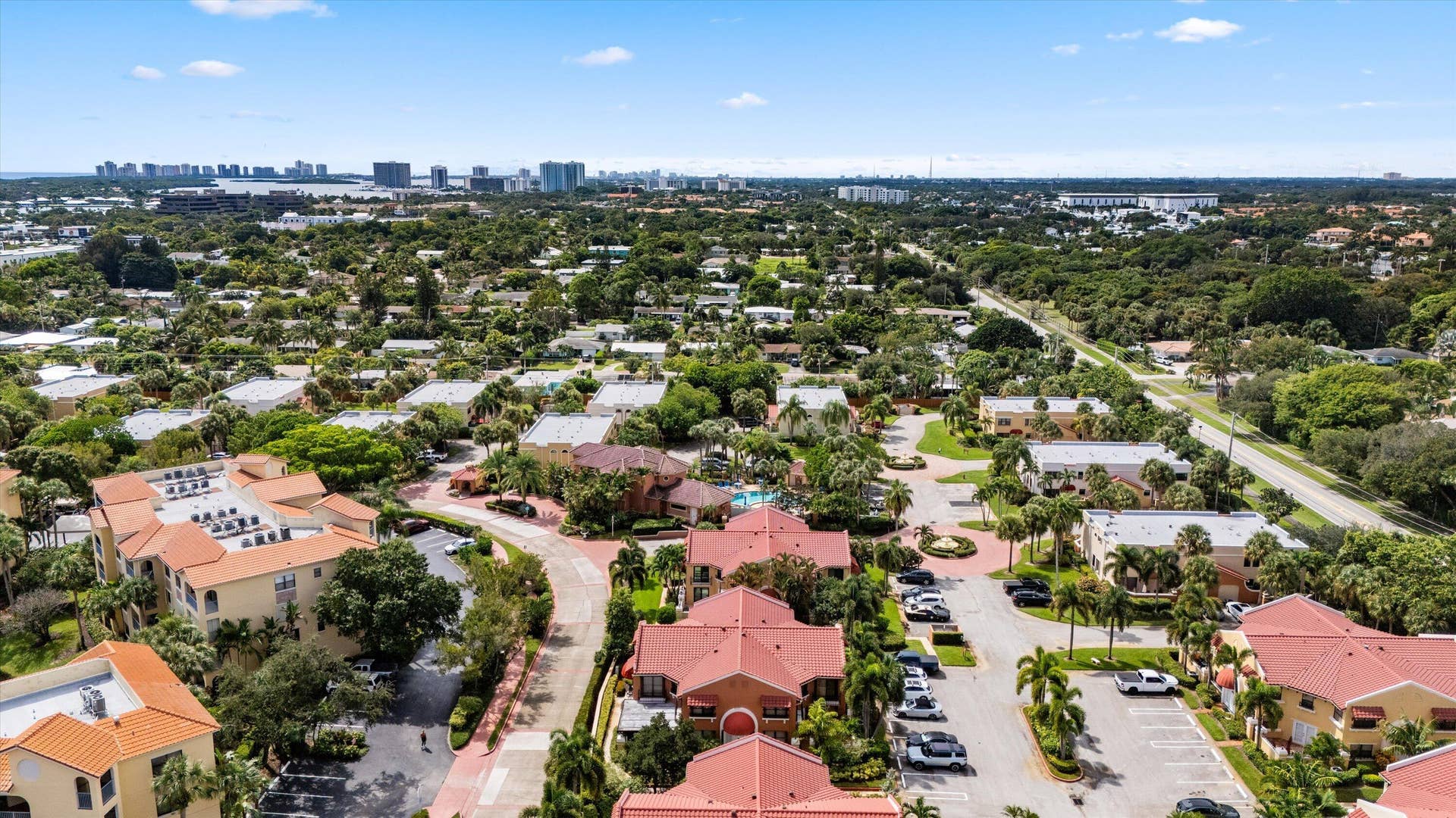 24 Uno Lago Drive, Juno Beach, FL 33408 41-DJI_20260921113854_0238_D