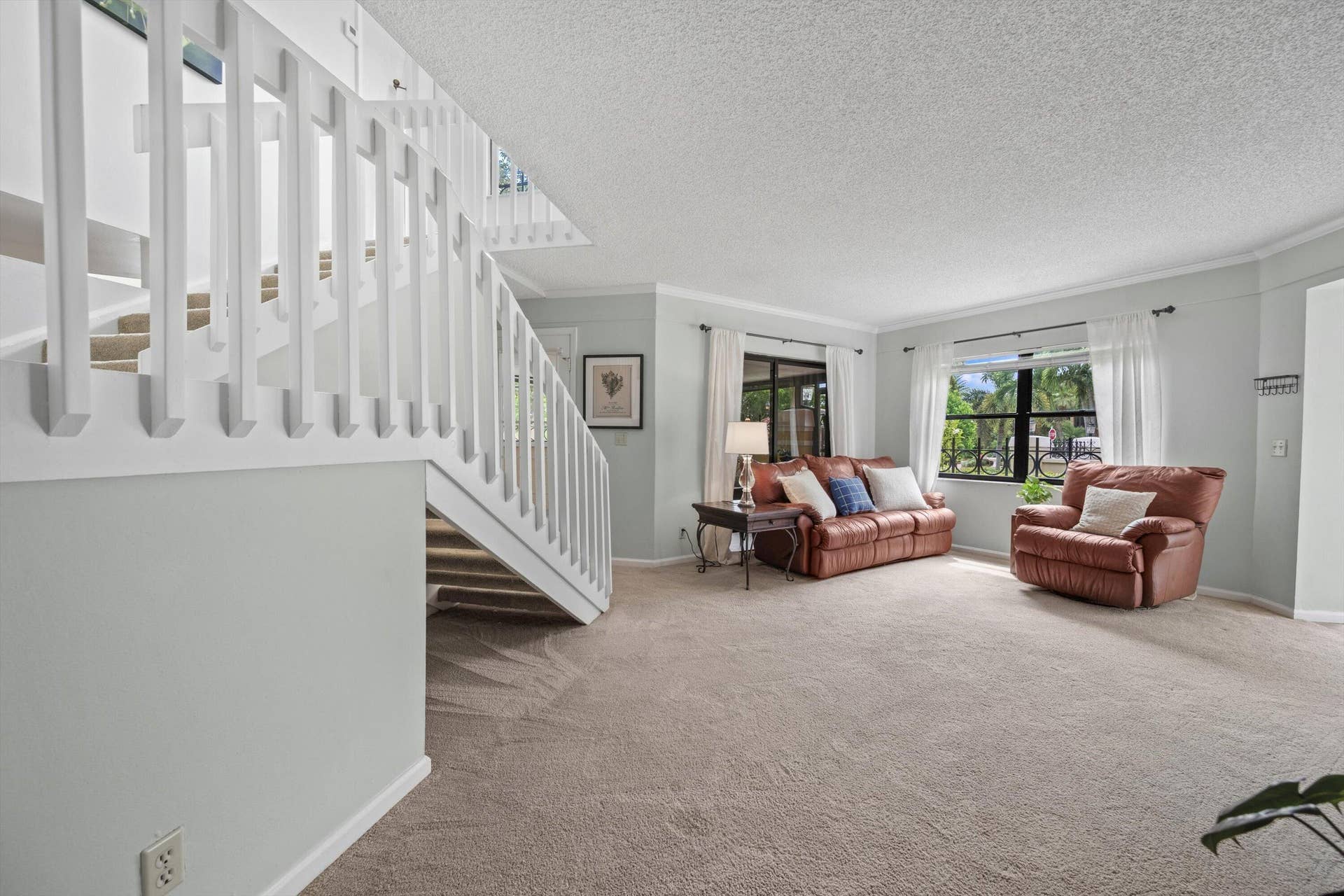 24 Uno Lago Drive, Juno Beach, FL 33408 11-DSC_9328