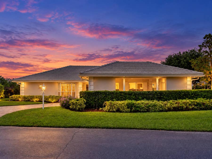 Property photo for 442 FRENCH ROYALE Circle, Atlantis, FL