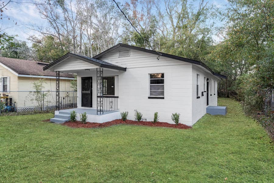 Property photo for 503 W 16th Street, Jacksonville, FL