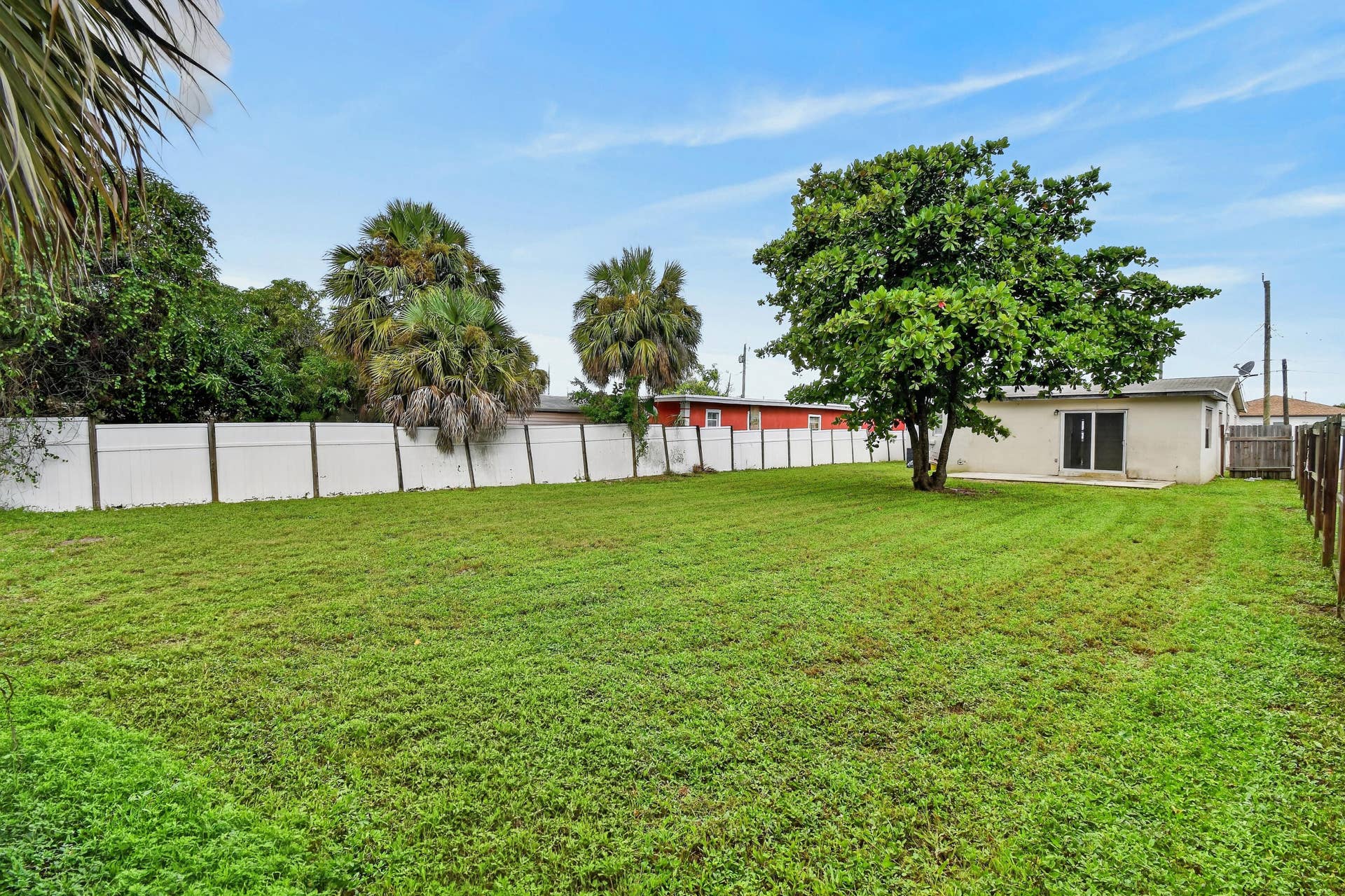1037 W 28TH Street, Riviera Beach, Riviera Beach, FL 33404 1037W28thSt(38)