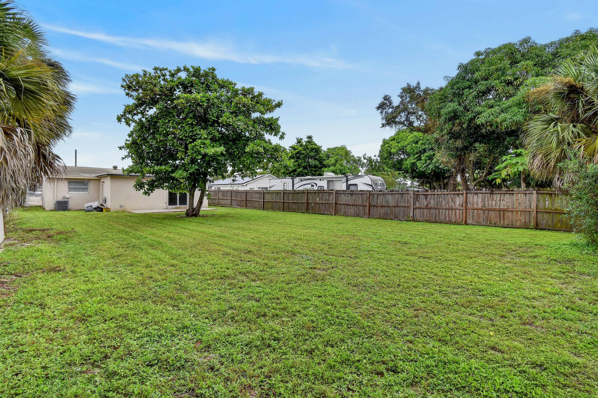 1037 W 28TH Street, Riviera Beach, Riviera Beach, FL 33404 1037W28thSt(36)