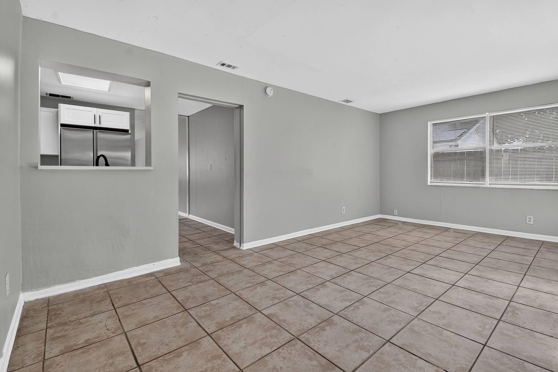 1037 W 28TH Street, Riviera Beach, Riviera Beach, FL 33404 1037W28thSt(15)