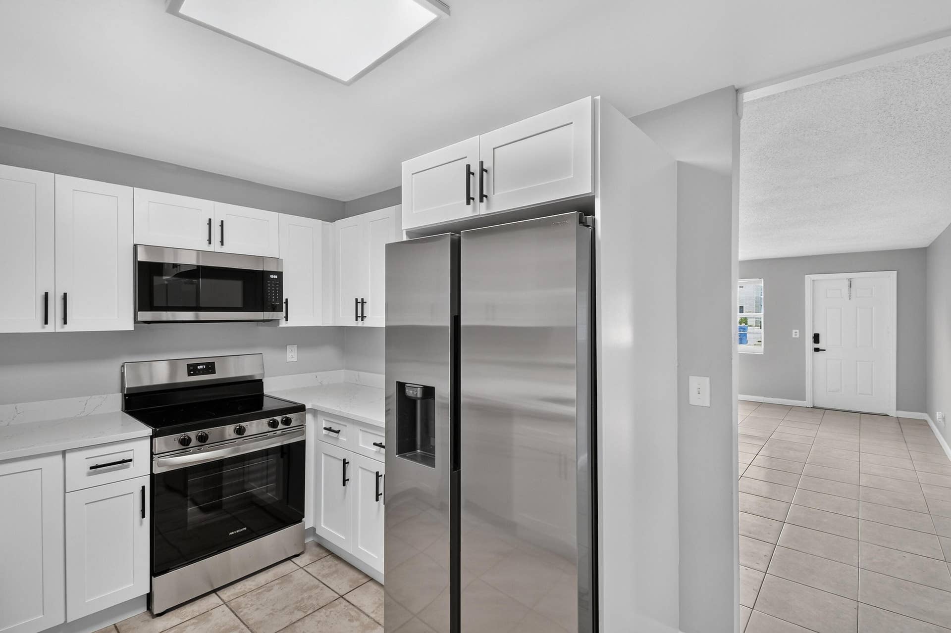 1037 W 28TH Street, Riviera Beach, Riviera Beach, FL 33404 1037W28thSt(8)