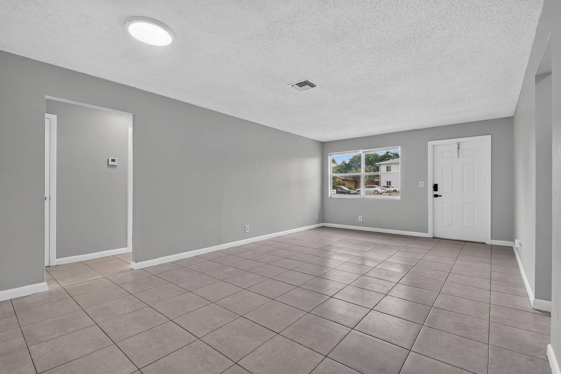 1037 W 28TH Street, Riviera Beach, Riviera Beach, FL 33404 1037W28thSt(7)