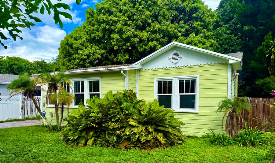 Property photo for 636 SW 7TH Avenue, Fort Lauderdale, FL