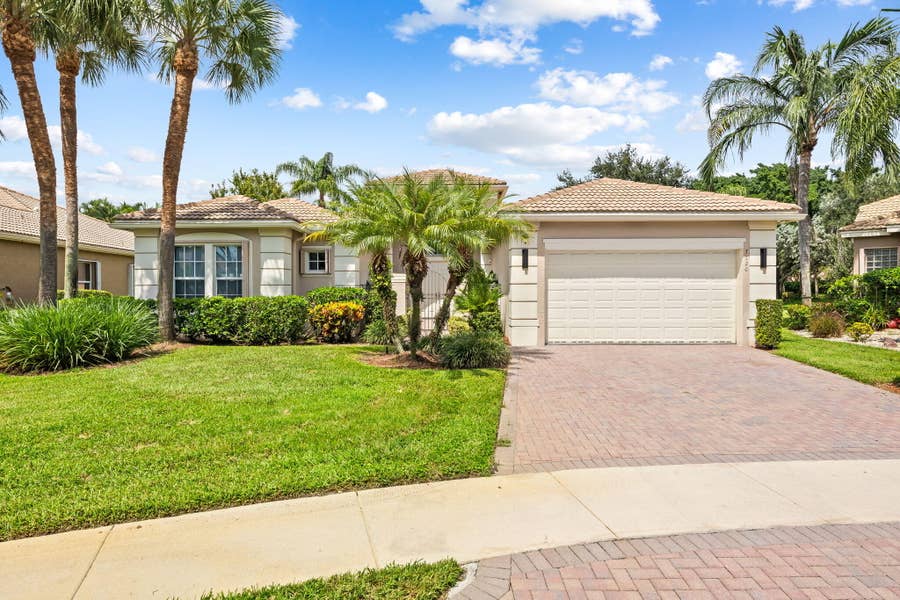 Property photo for 7120 CORNING Circle, Boynton Beach, FL