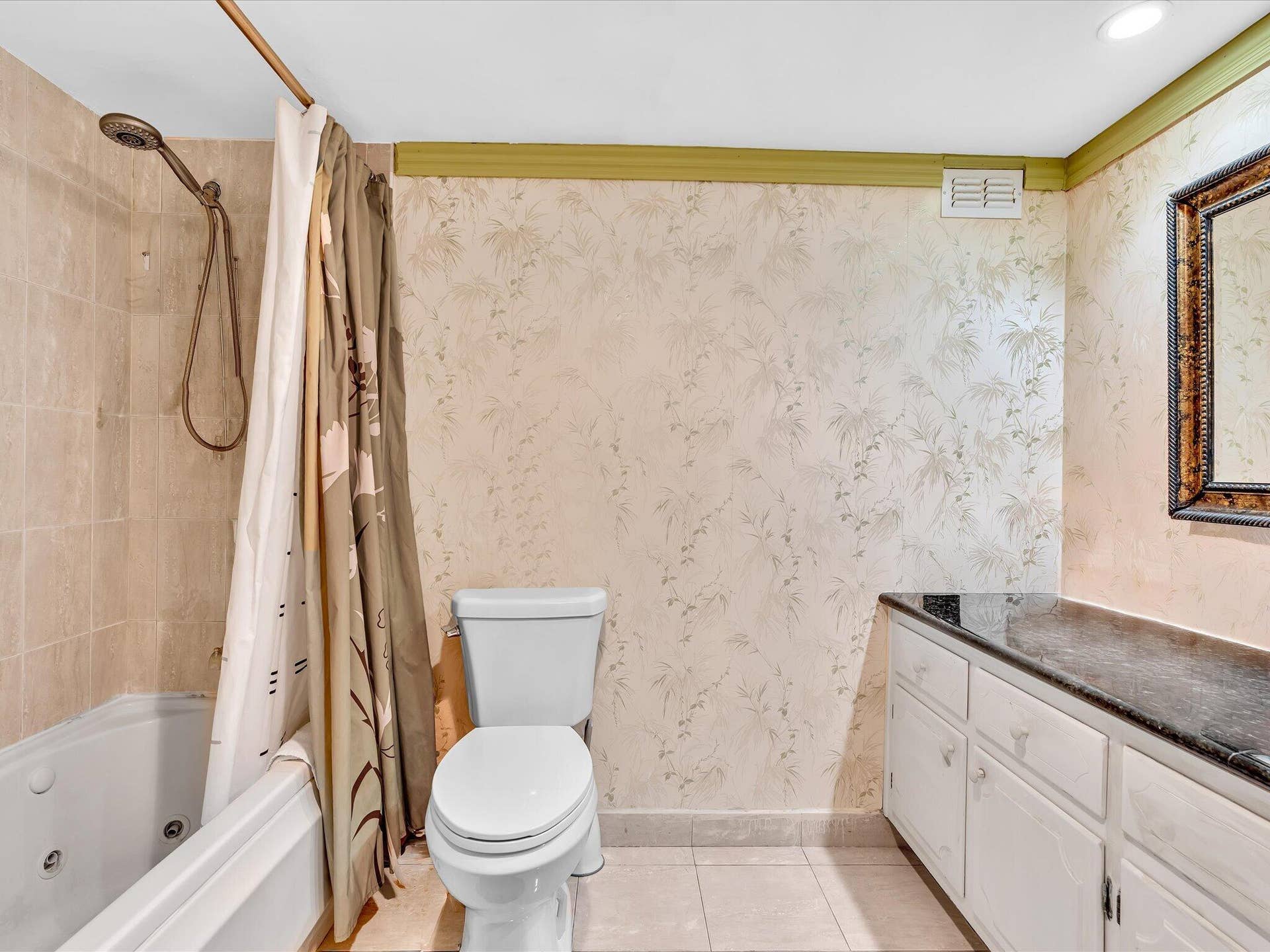 4300 N Ocean Boulevard, #4F, Fort Lauderdale, FL 33308 040-FPP00186
