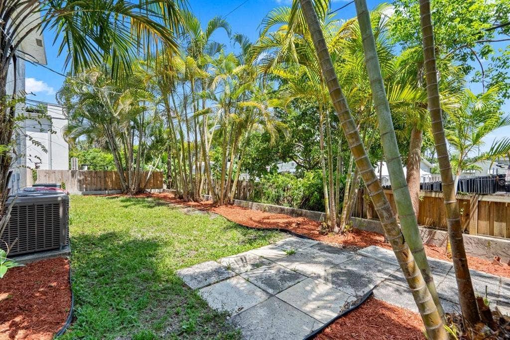 45 NE 24 Street, #C, Wilton Manors, FL 33305 w21