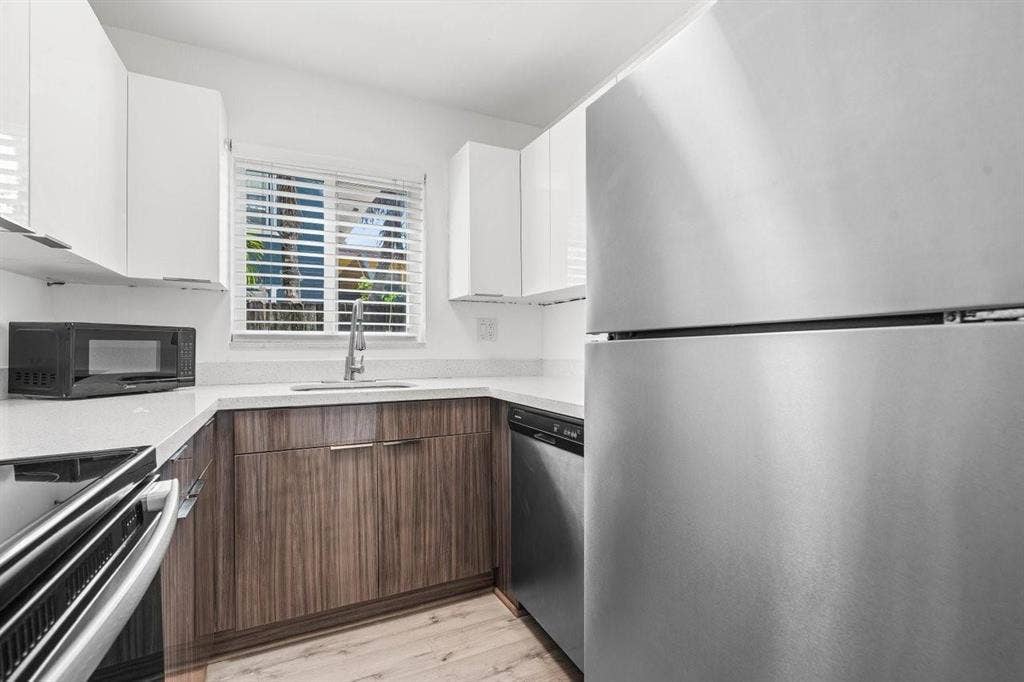 45 NE 24 Street, #C, Wilton Manors, FL 33305 w6
