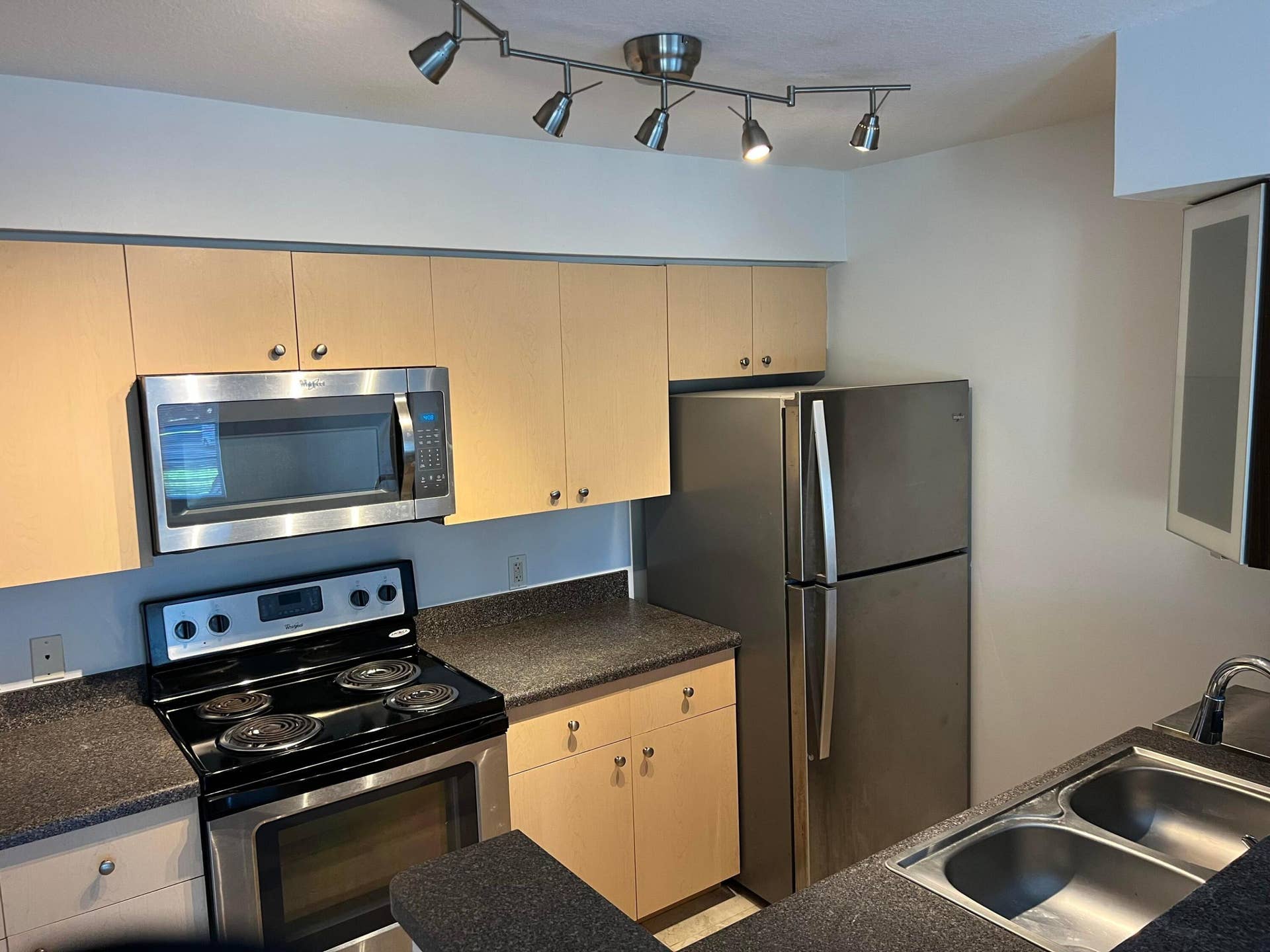 4200 SAN MARINO Boulevard, #204, West Palm Beach, West Palm Beach, FL 33409 IMG_0554