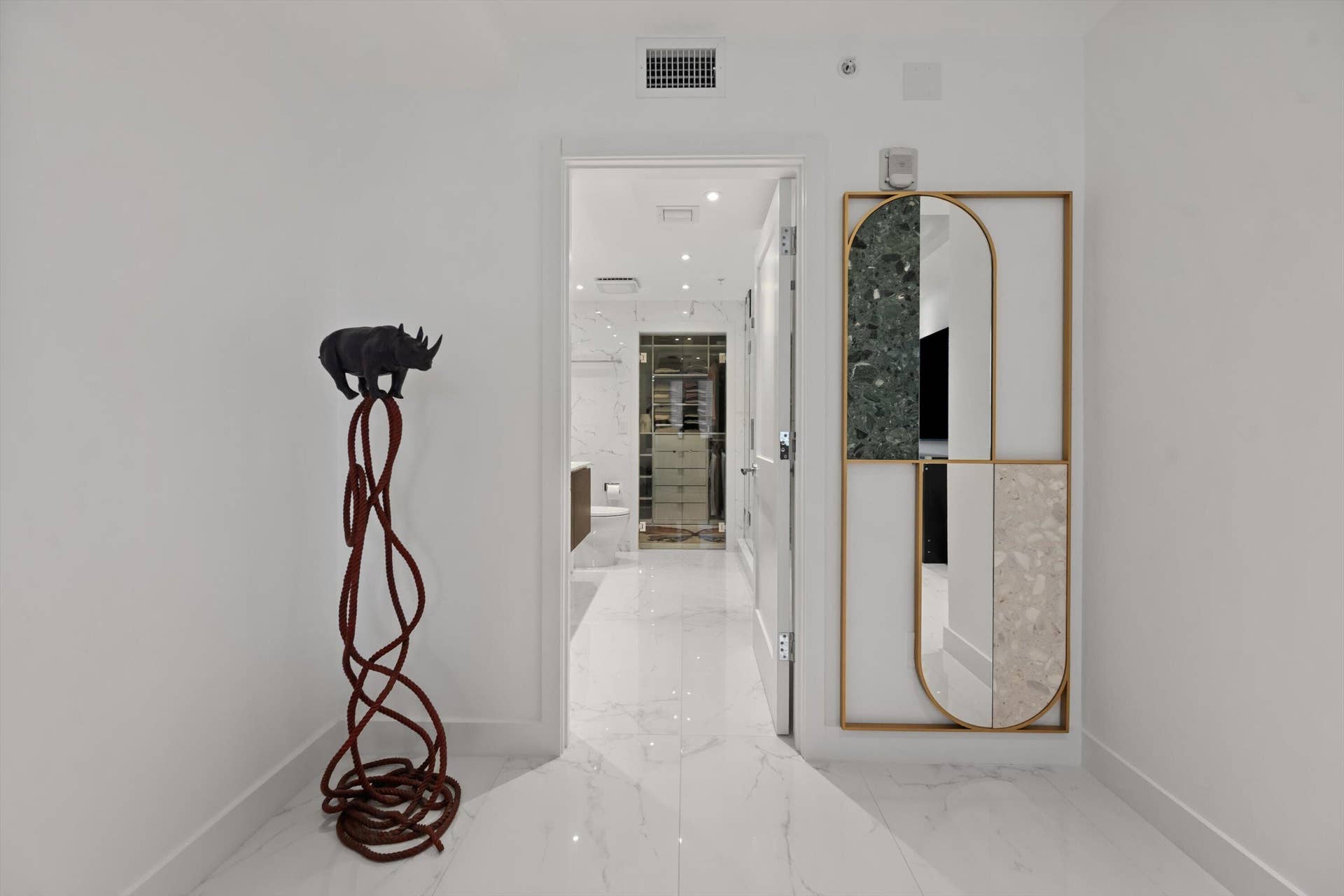 600 S DIXIE Highway, #315, West Palm Beach, FL 33401 17-DSC_8867