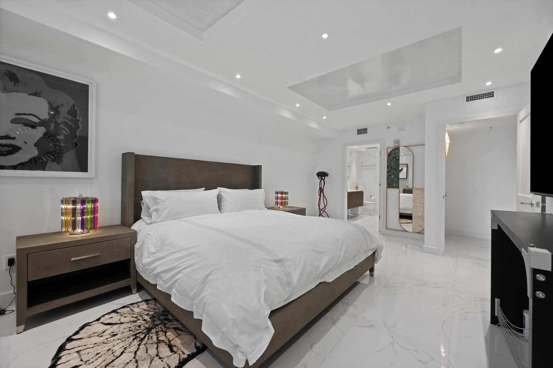 600 S DIXIE Highway, #315, West Palm Beach, FL 33401 16-DSC_8858