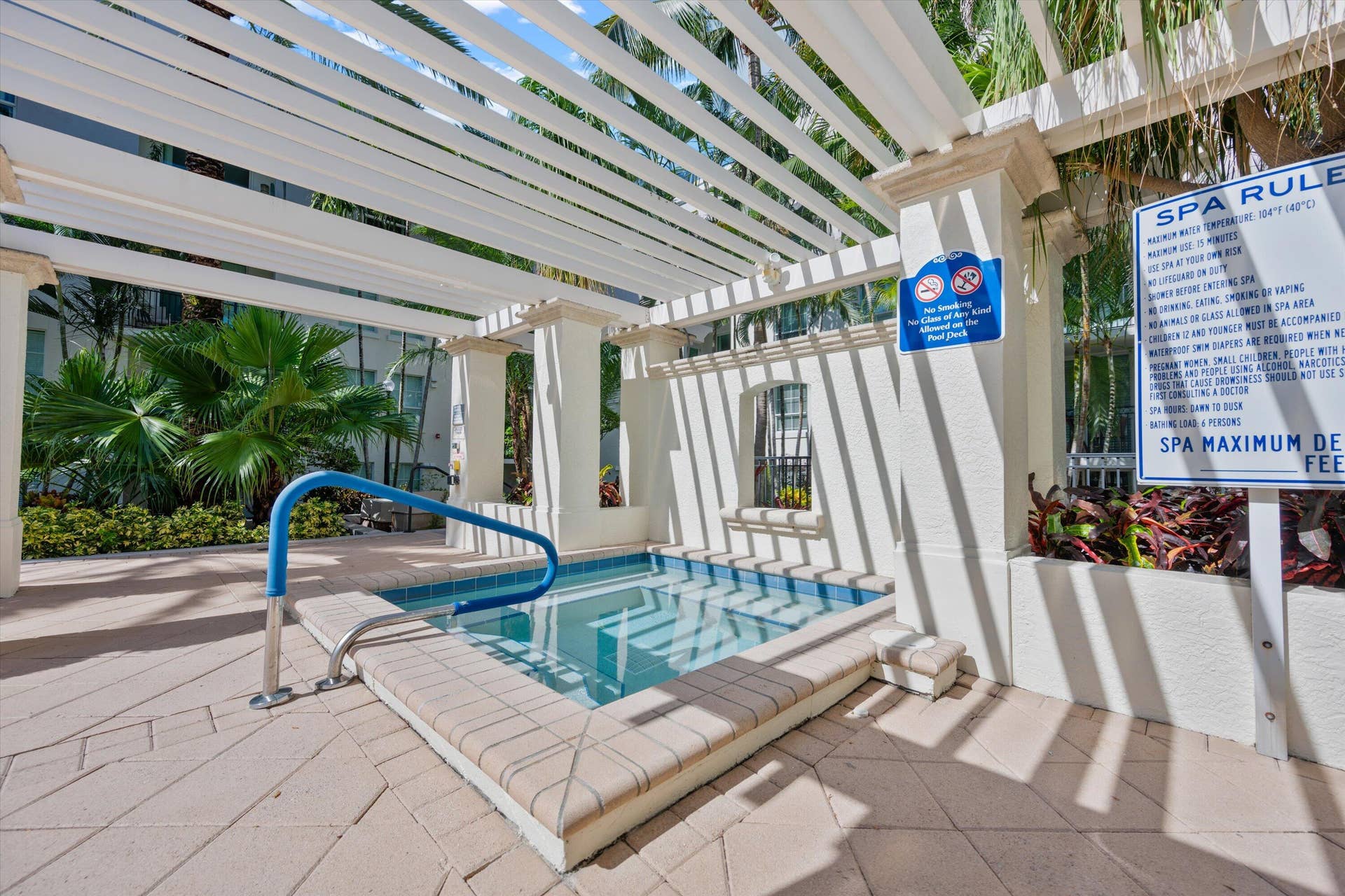 600 S DIXIE Highway, #315, West Palm Beach, FL 33401 33-05-DSC_5477