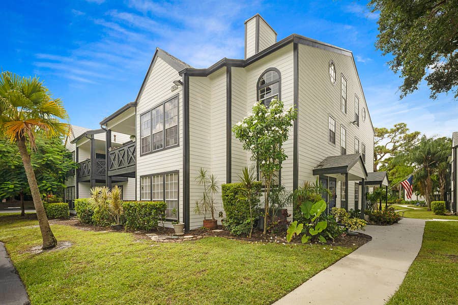 Property photo for 5032 Heatherhill Lane, #6, Boca Raton, FL