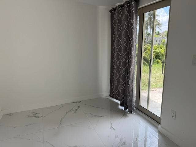 4461 SW 34TH Drive, Dania Beach, FL 33312 IMG_0912