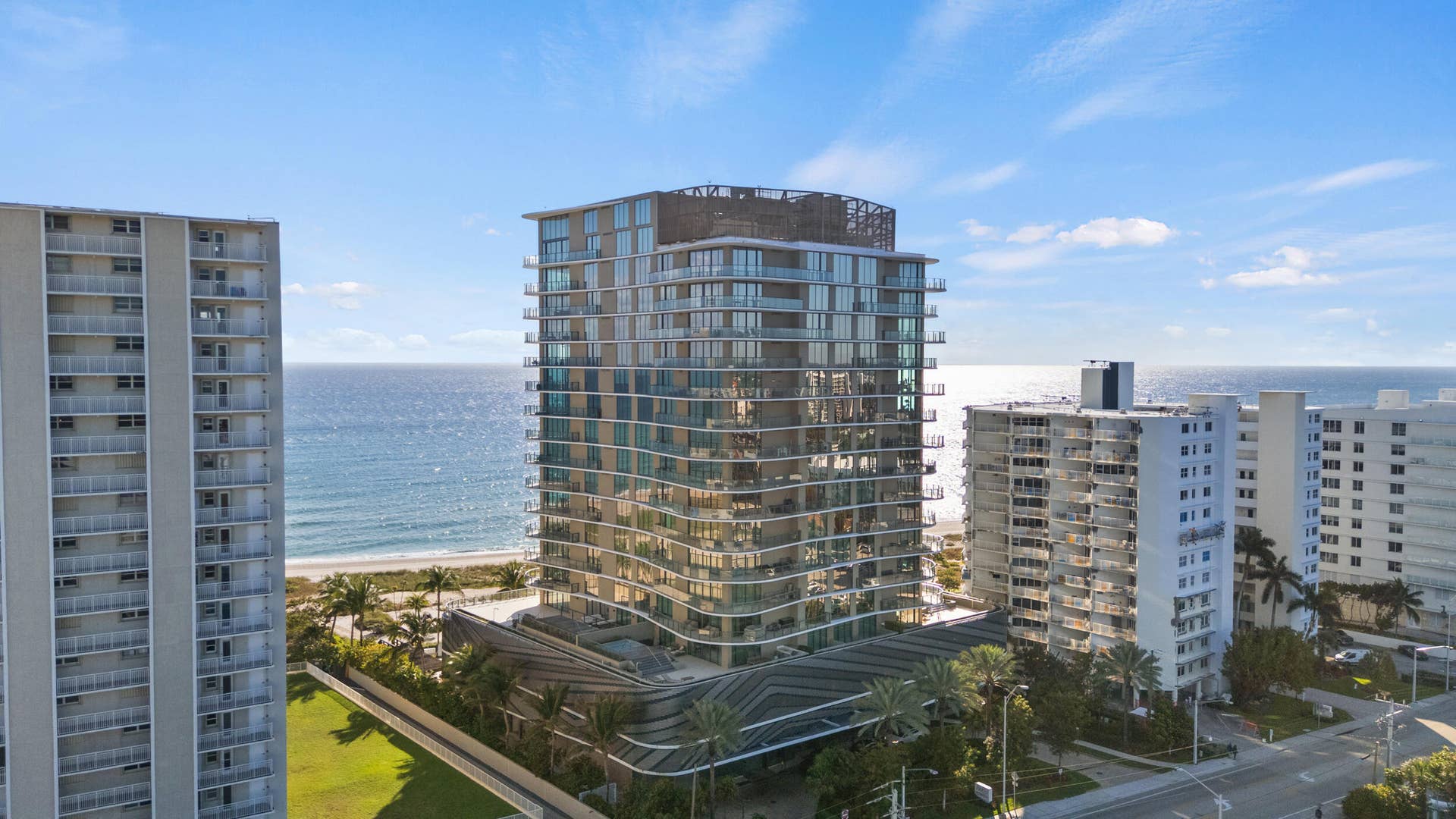 730 N Ocean Boulevard, Pompano Beach, FL 33062 Perched on the 14th floor of Sabbia Beach, this exceptional oceanfront residence offers panoramic views and an elevated boutique lifestyle complete with world-class amenities, 24-hour concierge service and direct access to a private white-sand beach.
