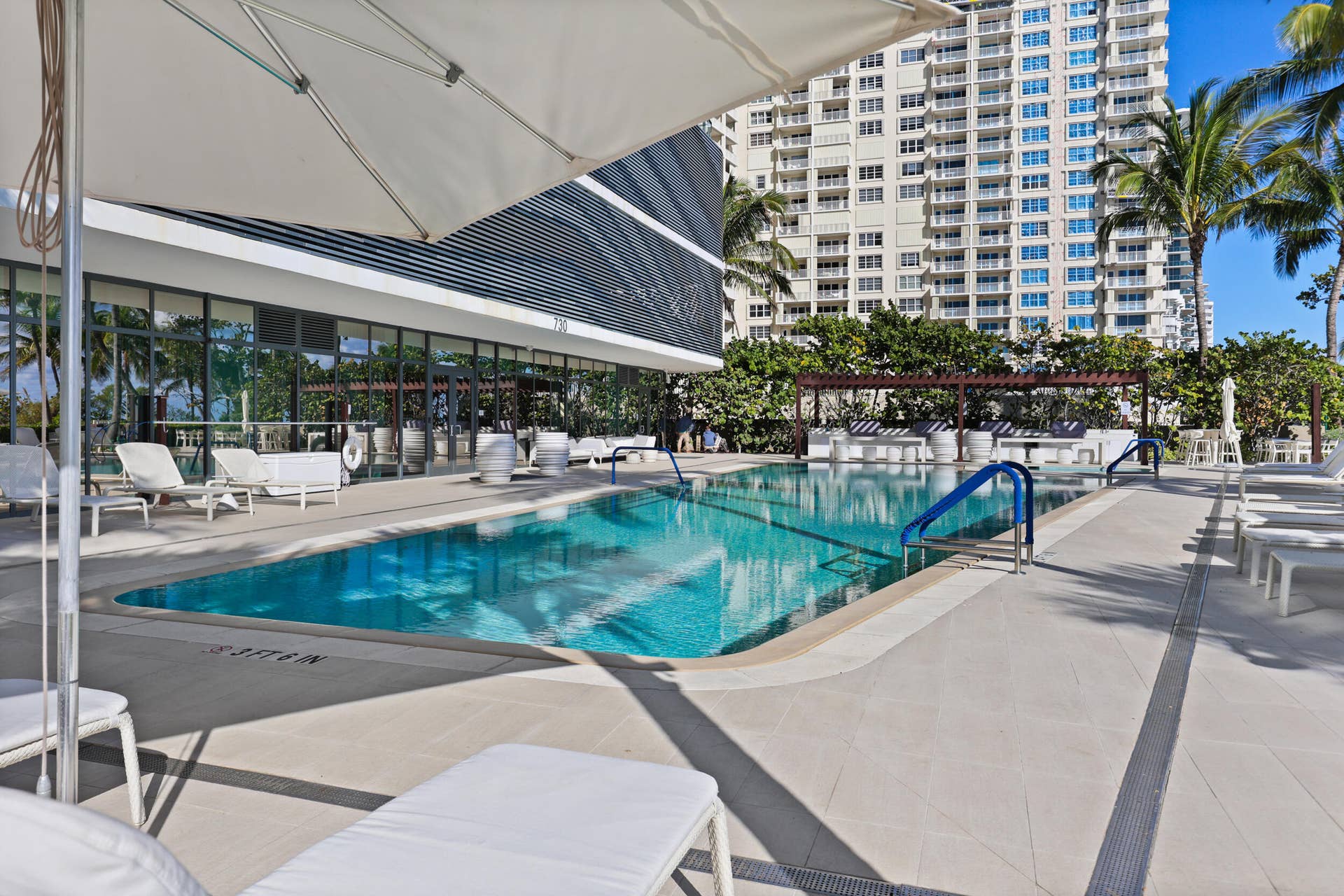730 N Ocean Boulevard, Pompano Beach, FL 33062 Sabbia is the flagship luxury condo building sitting on the sand in Pompano Beach. Residents & guests can enjoy a private beach, resort style pool, state of the art fitness center that overlooks the ocean, clubroom, valet parking, business center, 24/7 security, an an unmatched lifestyle.