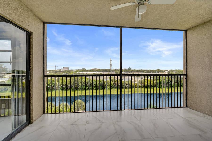 Property photo for 2200 S CYPRESS BEND Drive, #707, Pompano Beach, FL