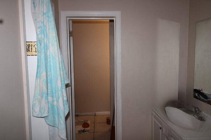 1488 W 31st Street, Riviera Beach, FL 33404 IMG_0996_inPixio